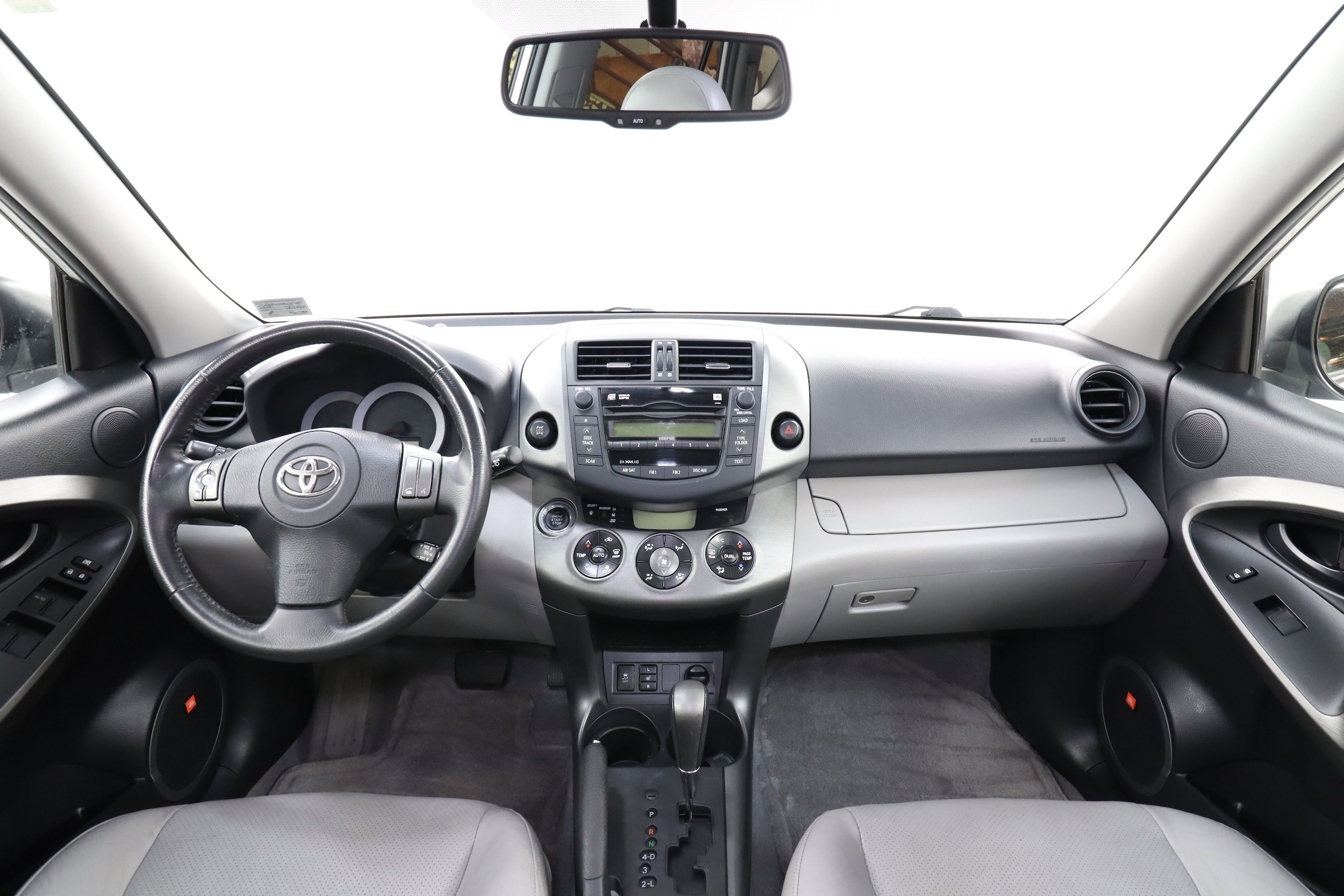 2011 Toyota RAV4 39