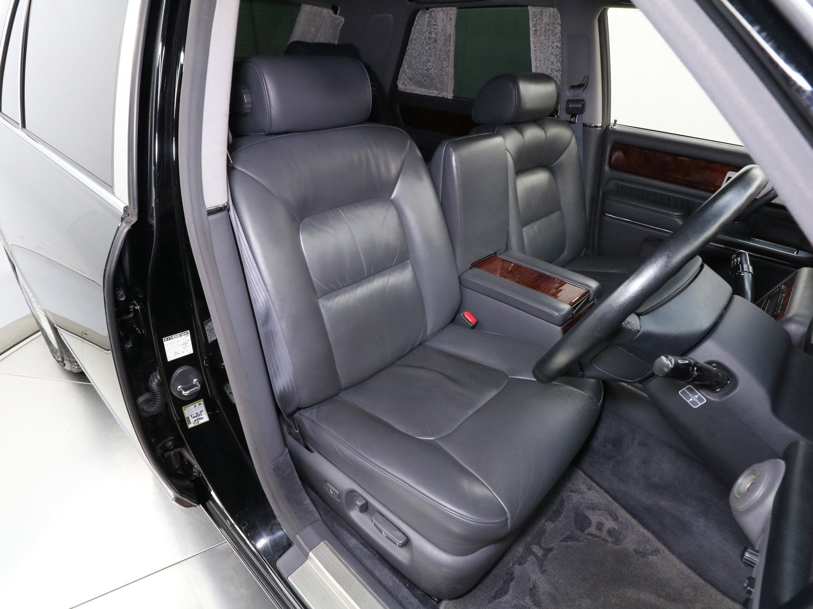 1997 Toyota Century 18