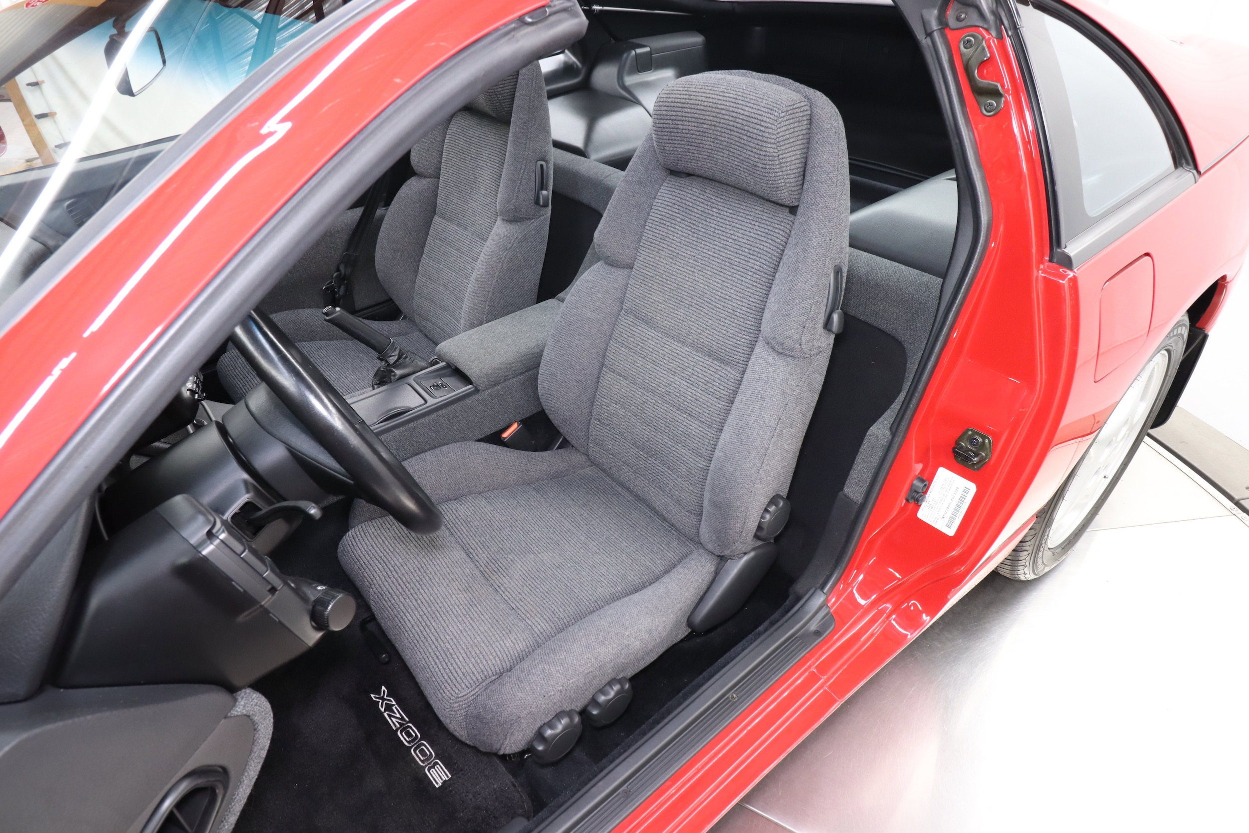 1990 Nissan 300ZX 25