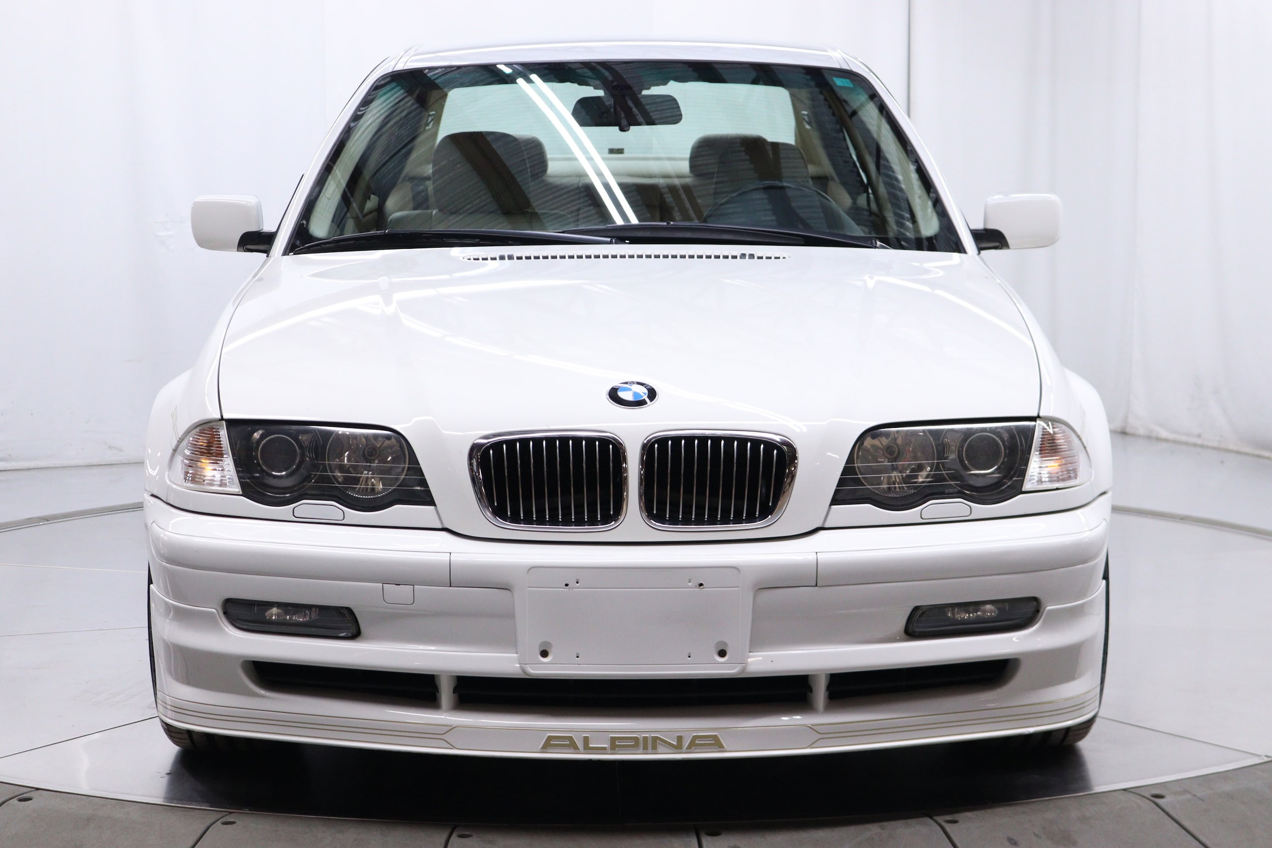 2000 BMW Alpina B3 4