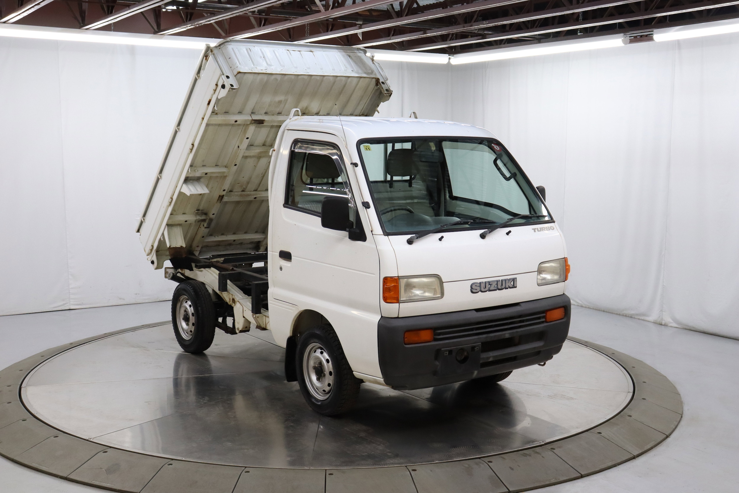 1997 Suzuki Carry 11