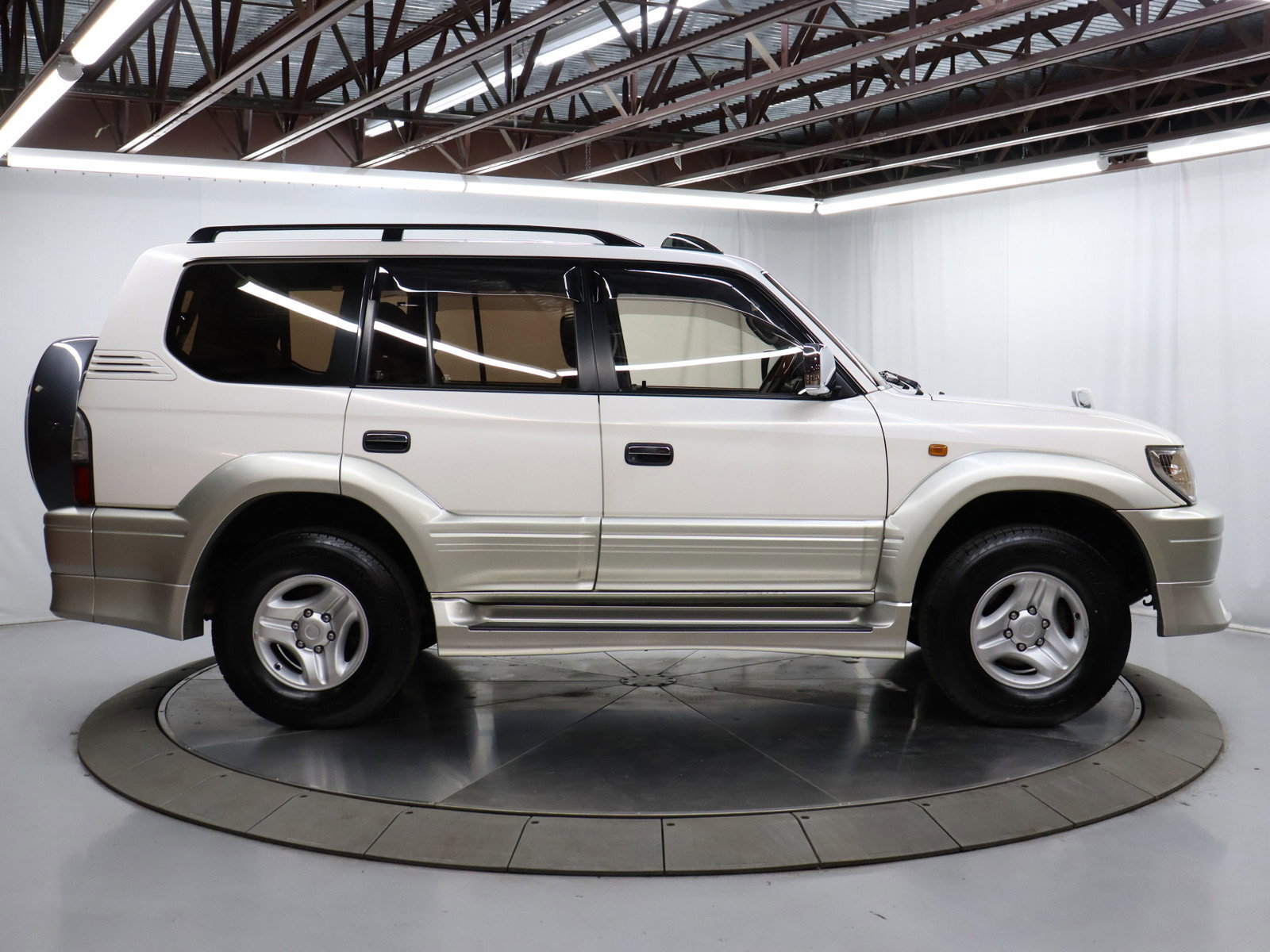 1999 Toyota Land Cruiser Prado 8