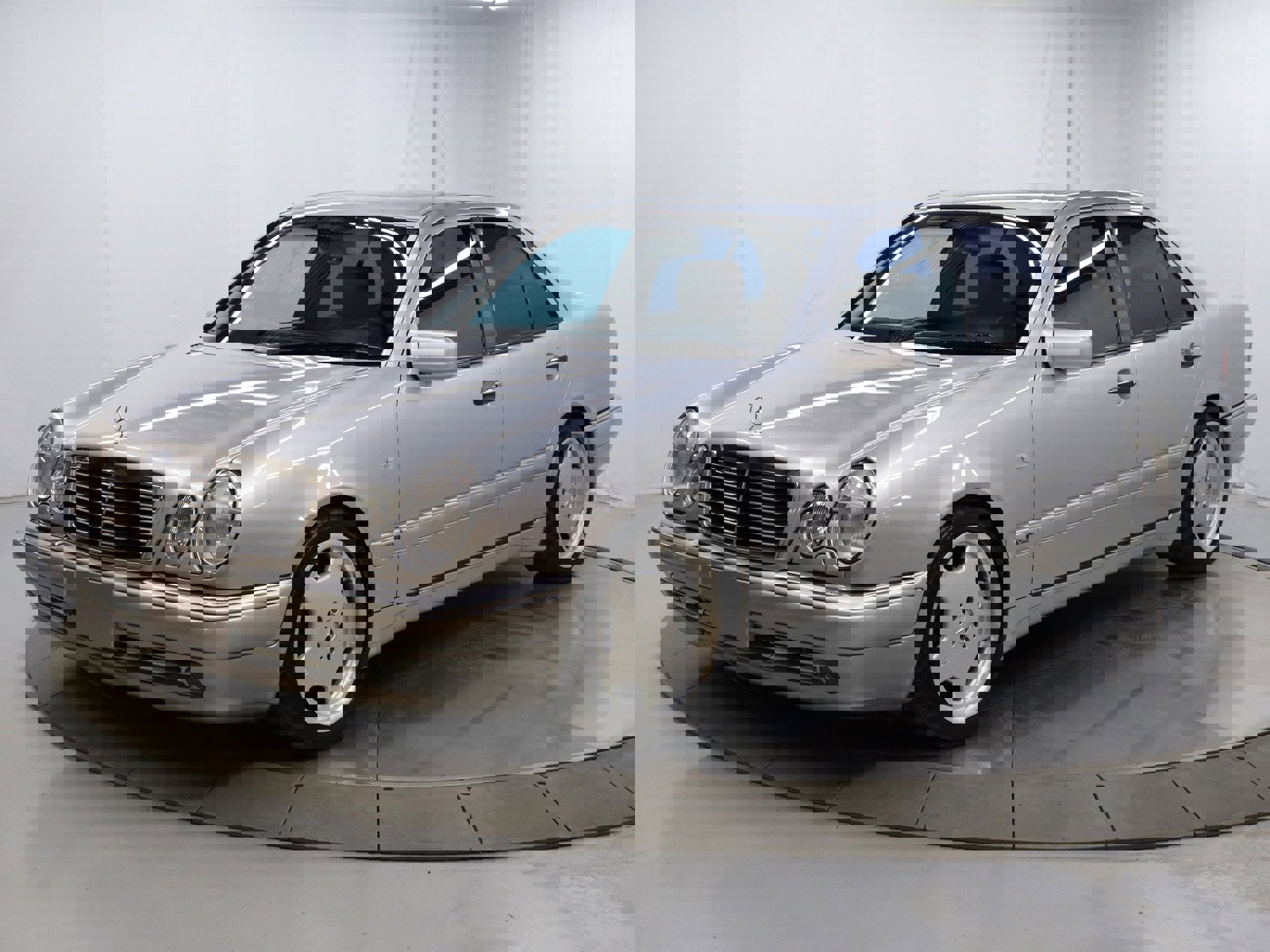 Mercedes-Benz AMG 90's 小物入れ Mercedes-Benz AMG ホイール型小物入れ・灰皿 - メルカリ