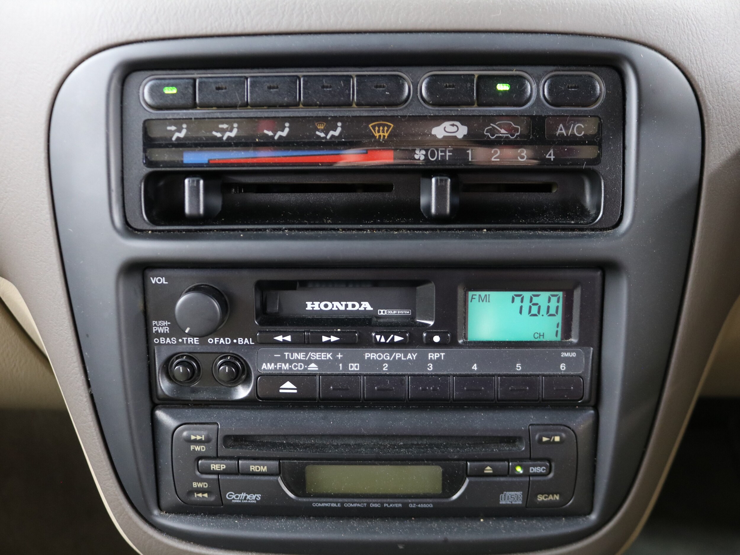 1997 Honda Odyssey 13