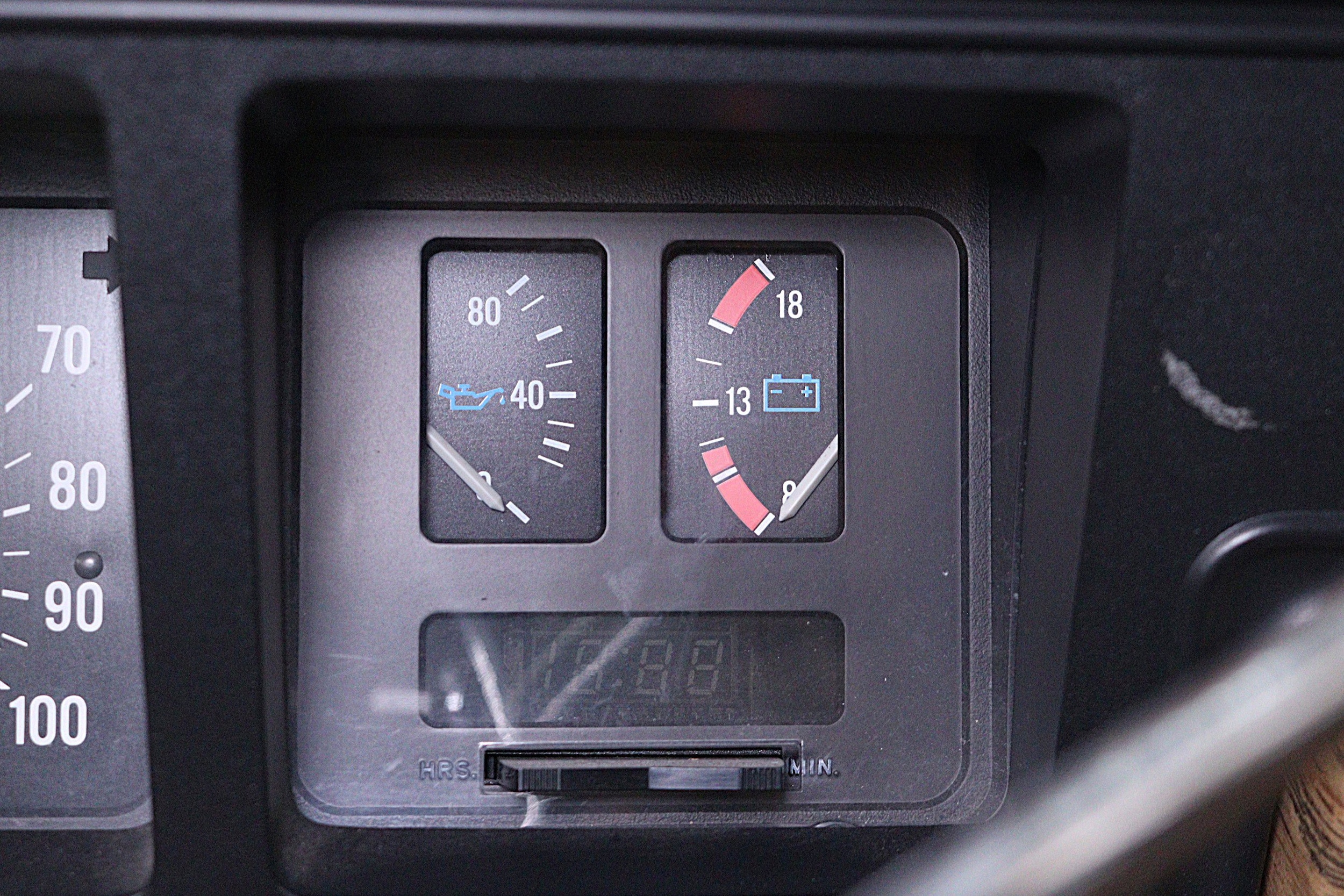1997 Jeep Grand Wagoneer 50