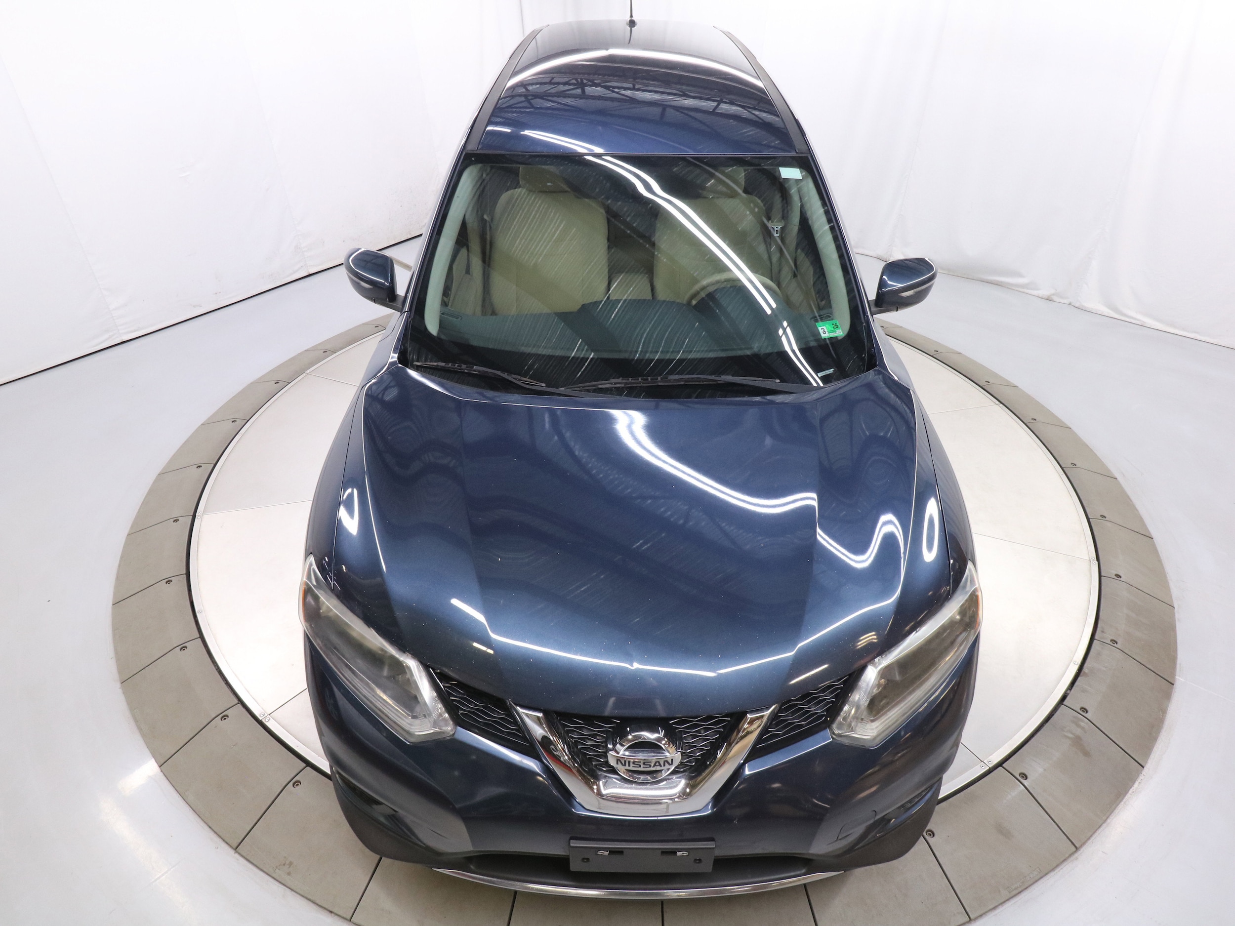 2015 Nissan Rogue 49