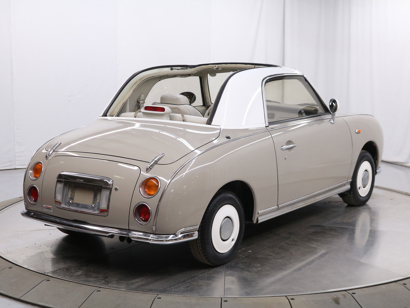 1991 Nissan Figaro 11