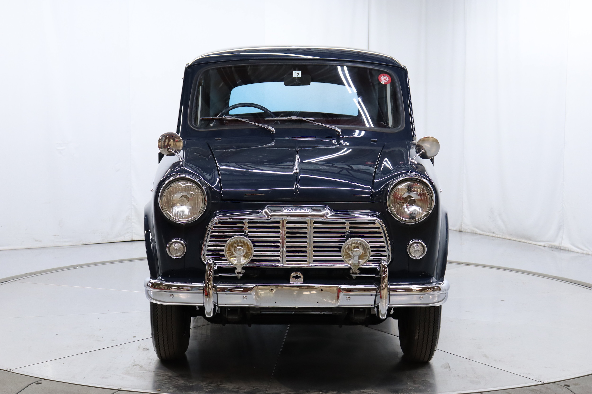 1959 Datsun 1000 3