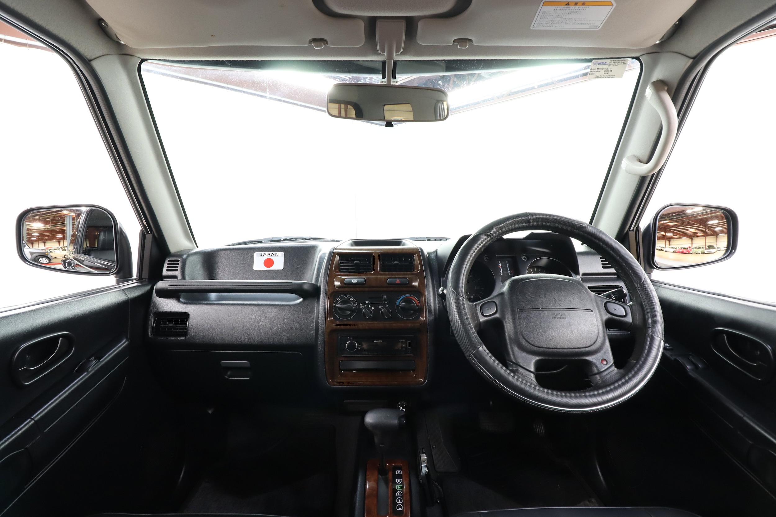 1998 Mitsubishi Pajero Jr 51
