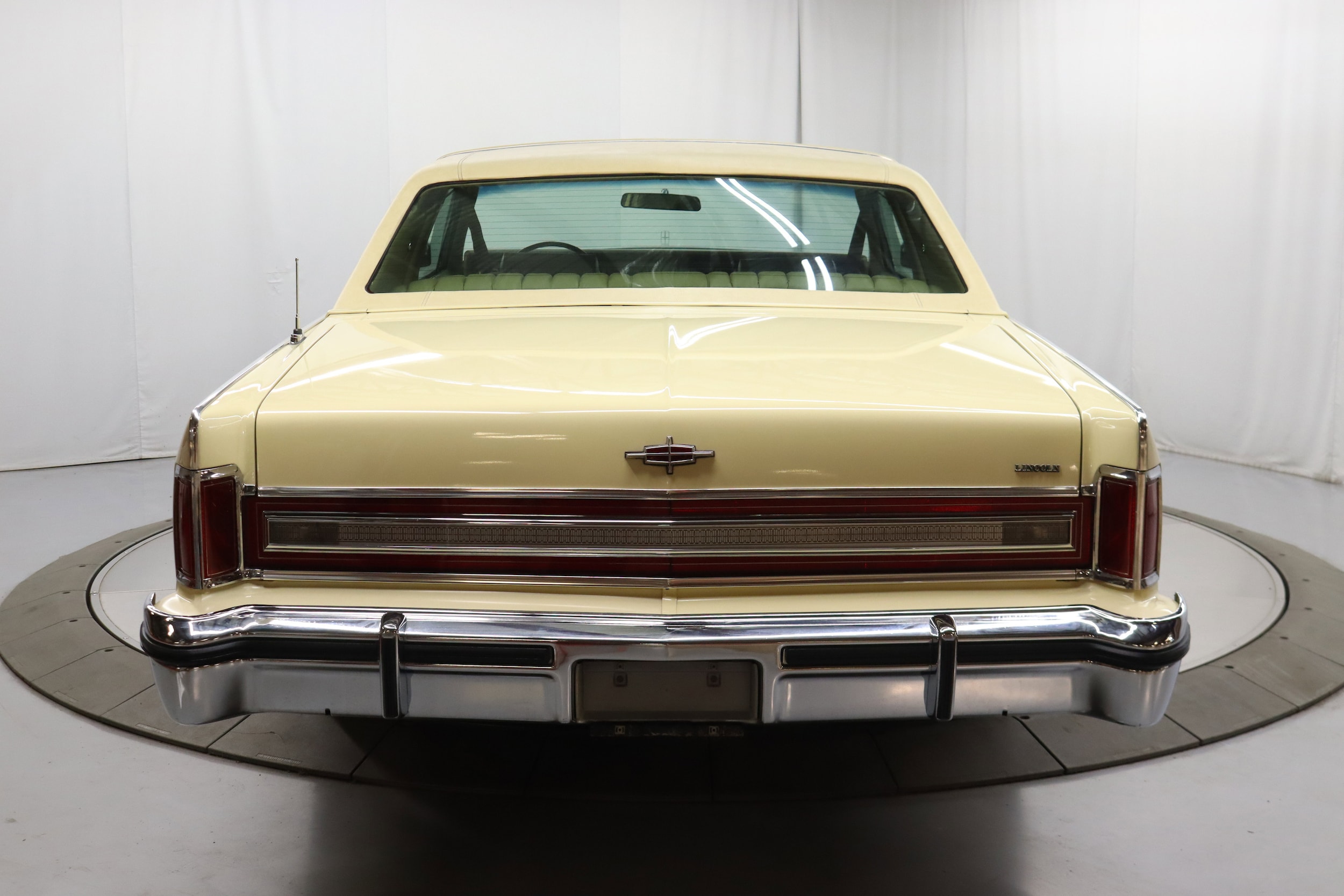 1978 Lincoln Town Car 8