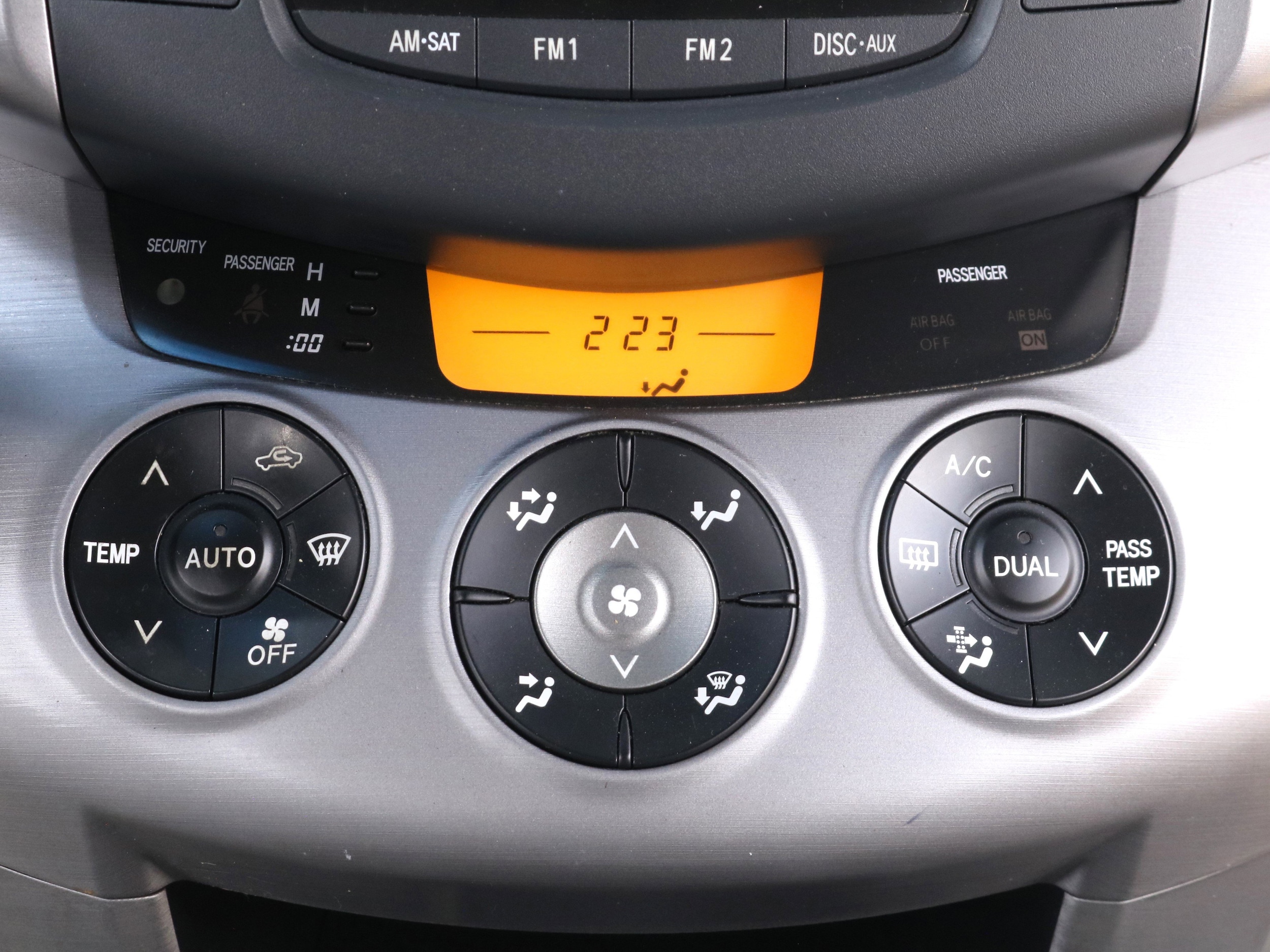 2008 Toyota RAV-4 13