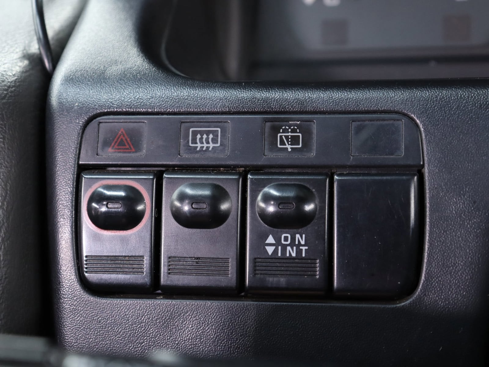 1995 Mitsubishi Chariot 47