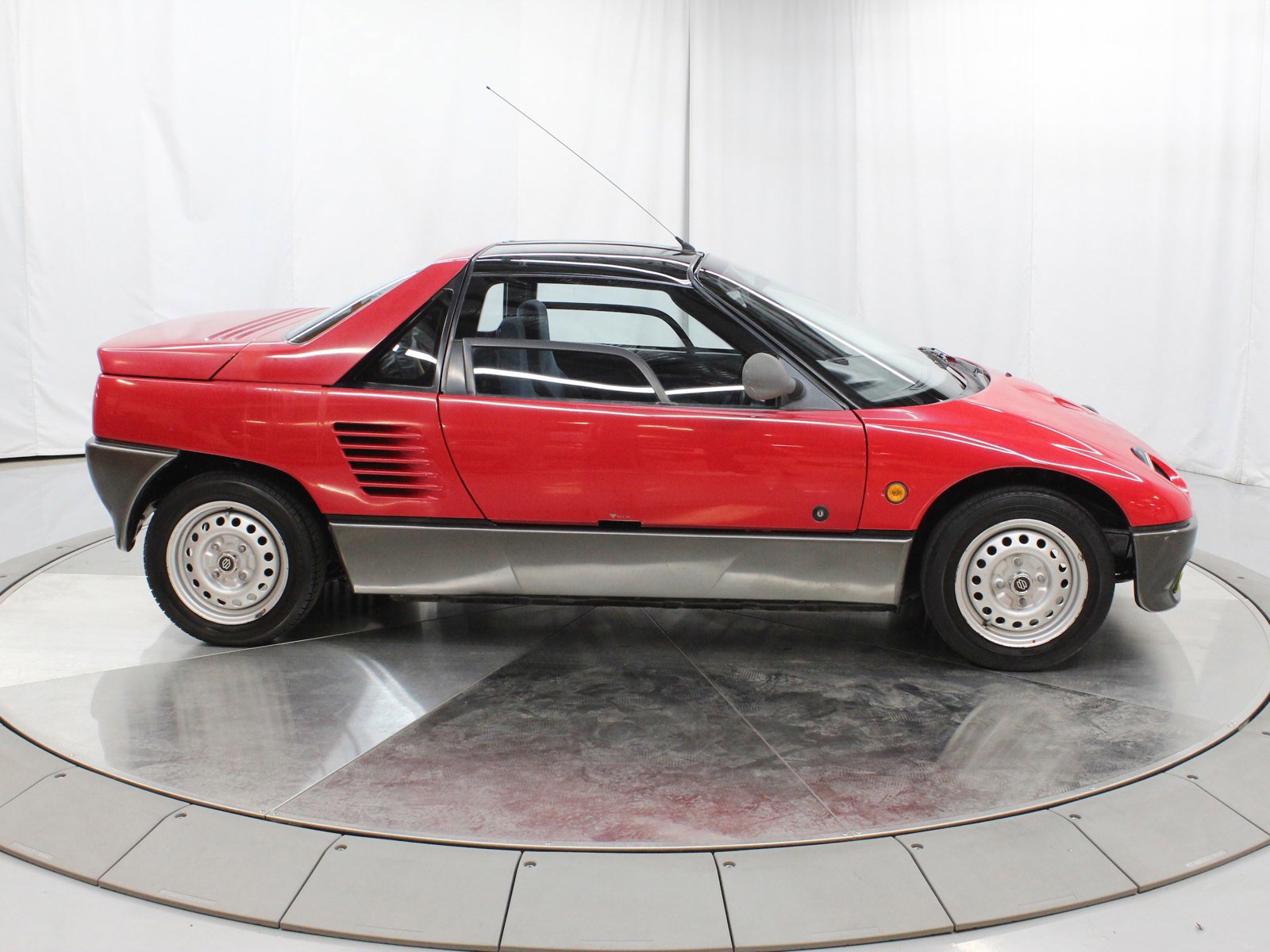 1993 Suzuki Cara 9