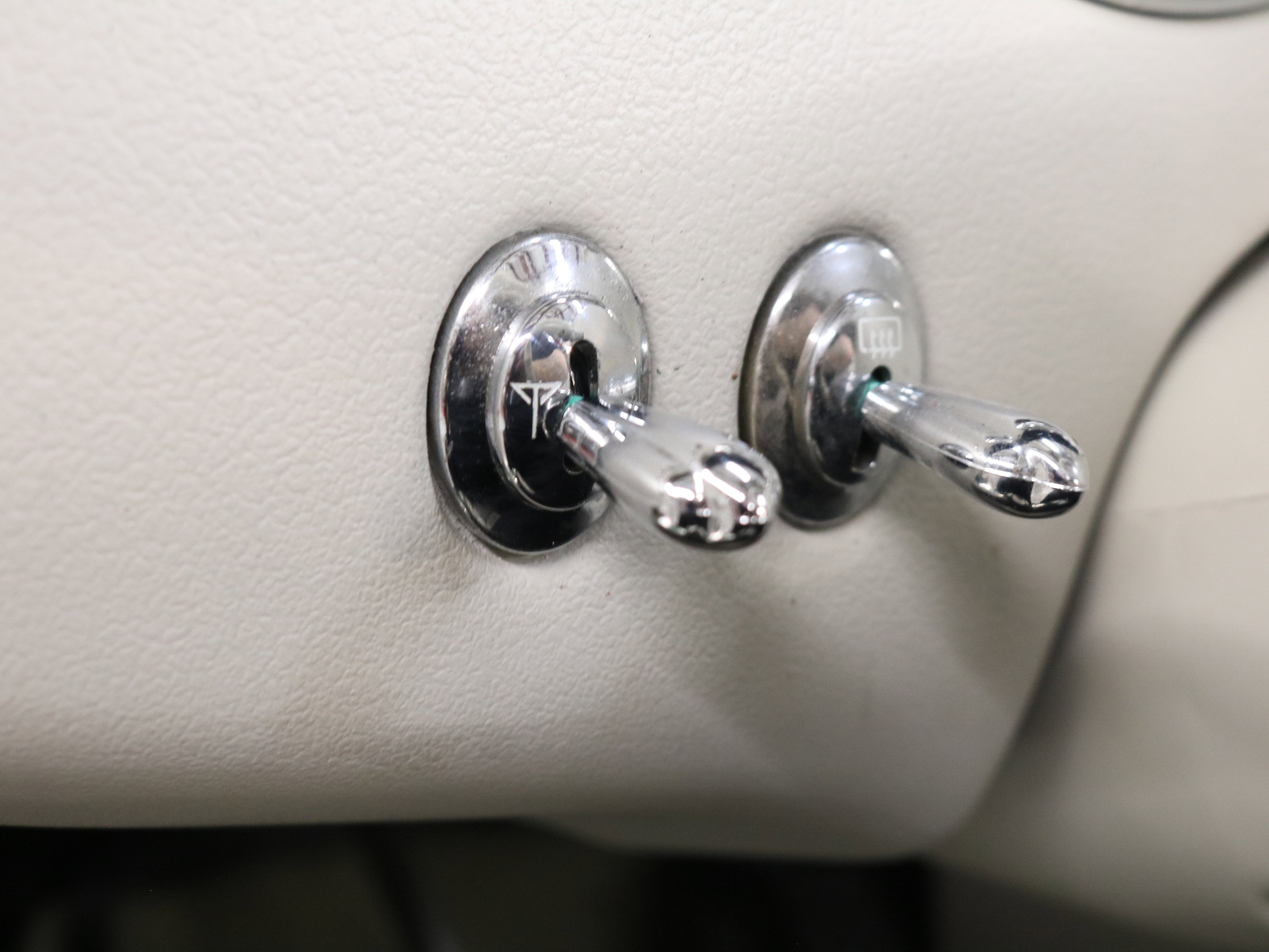 1991 Nissan Figaro 59