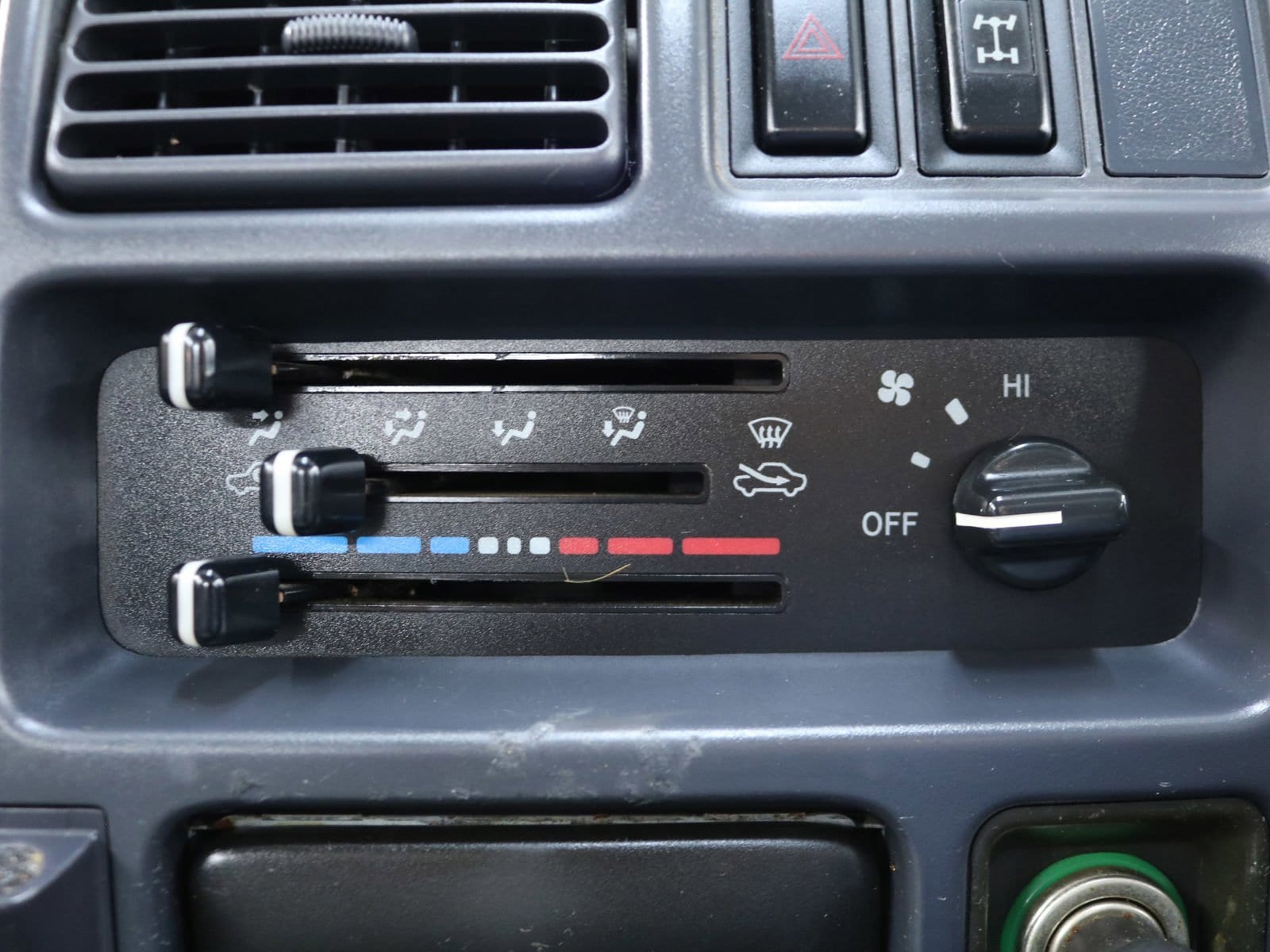 1999 Toyota Townace 11
