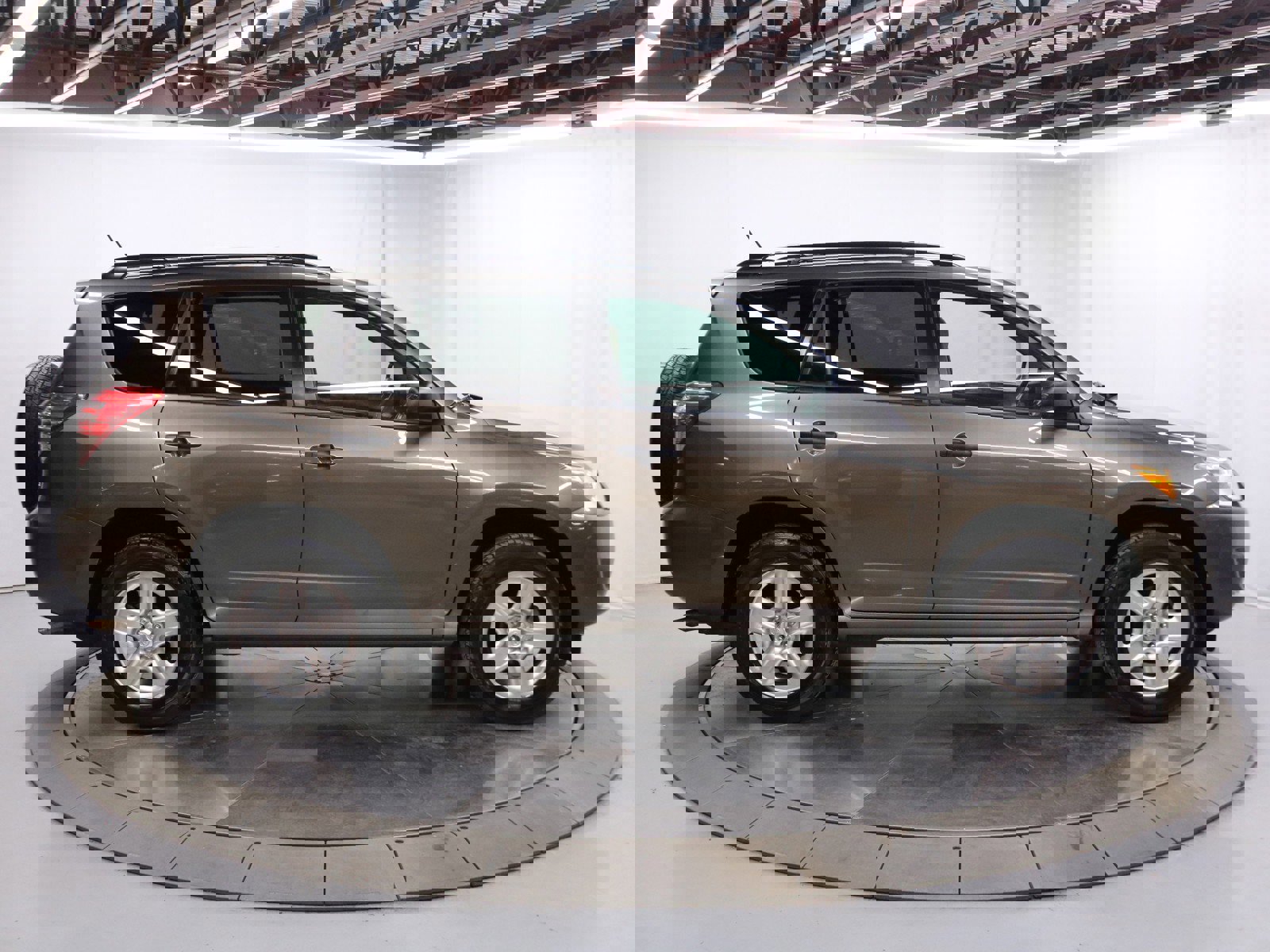2010 Toyota RAV-4 8