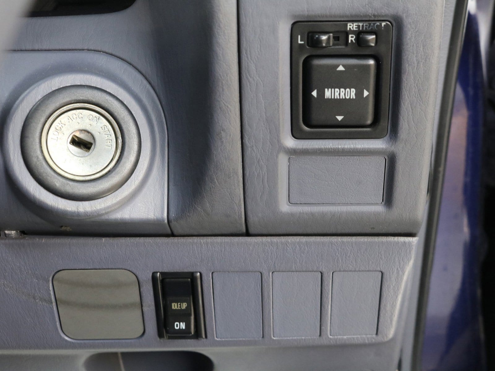 1997 Toyota Land Cruiser Prado 51