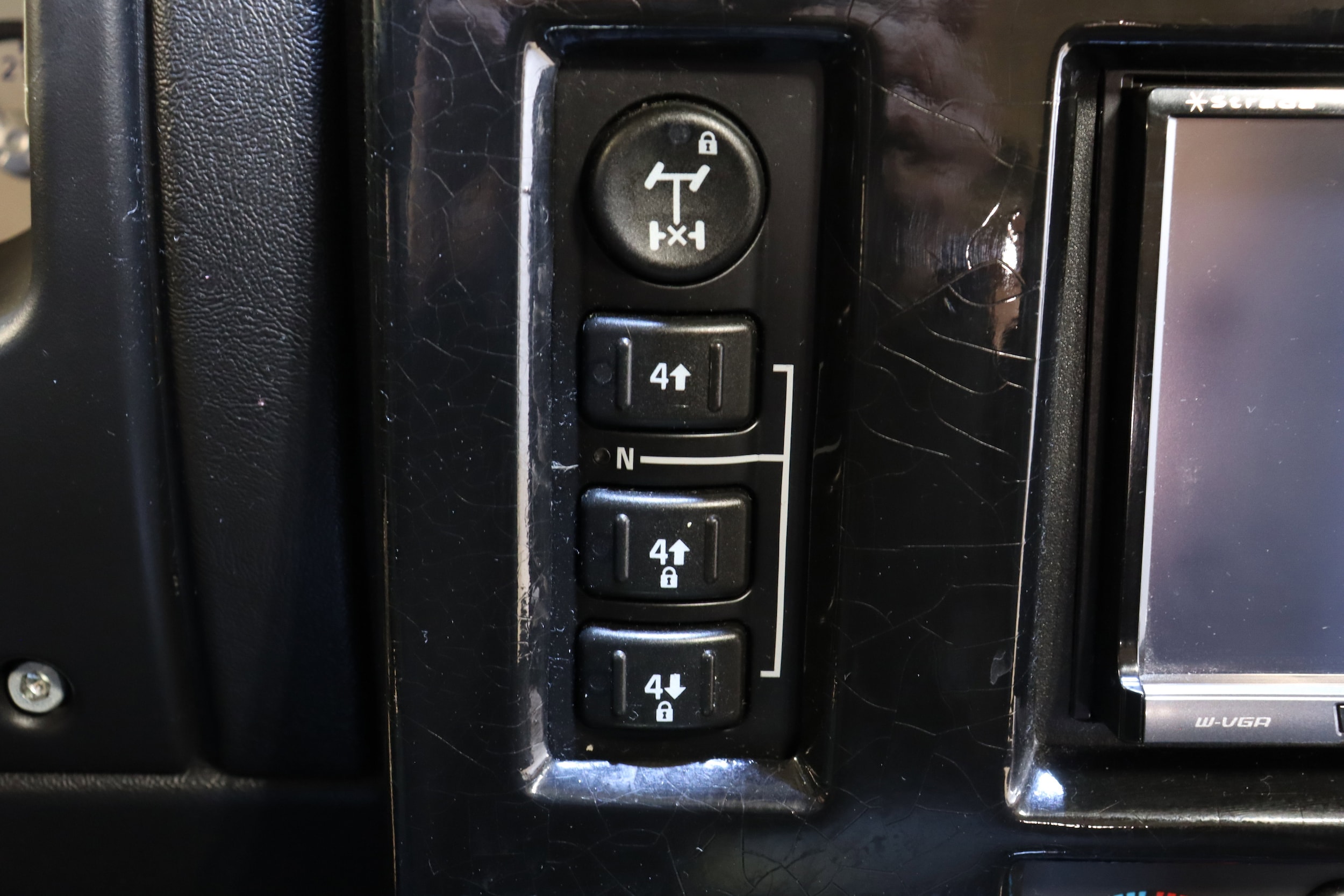 2005 HUMMER H2 62