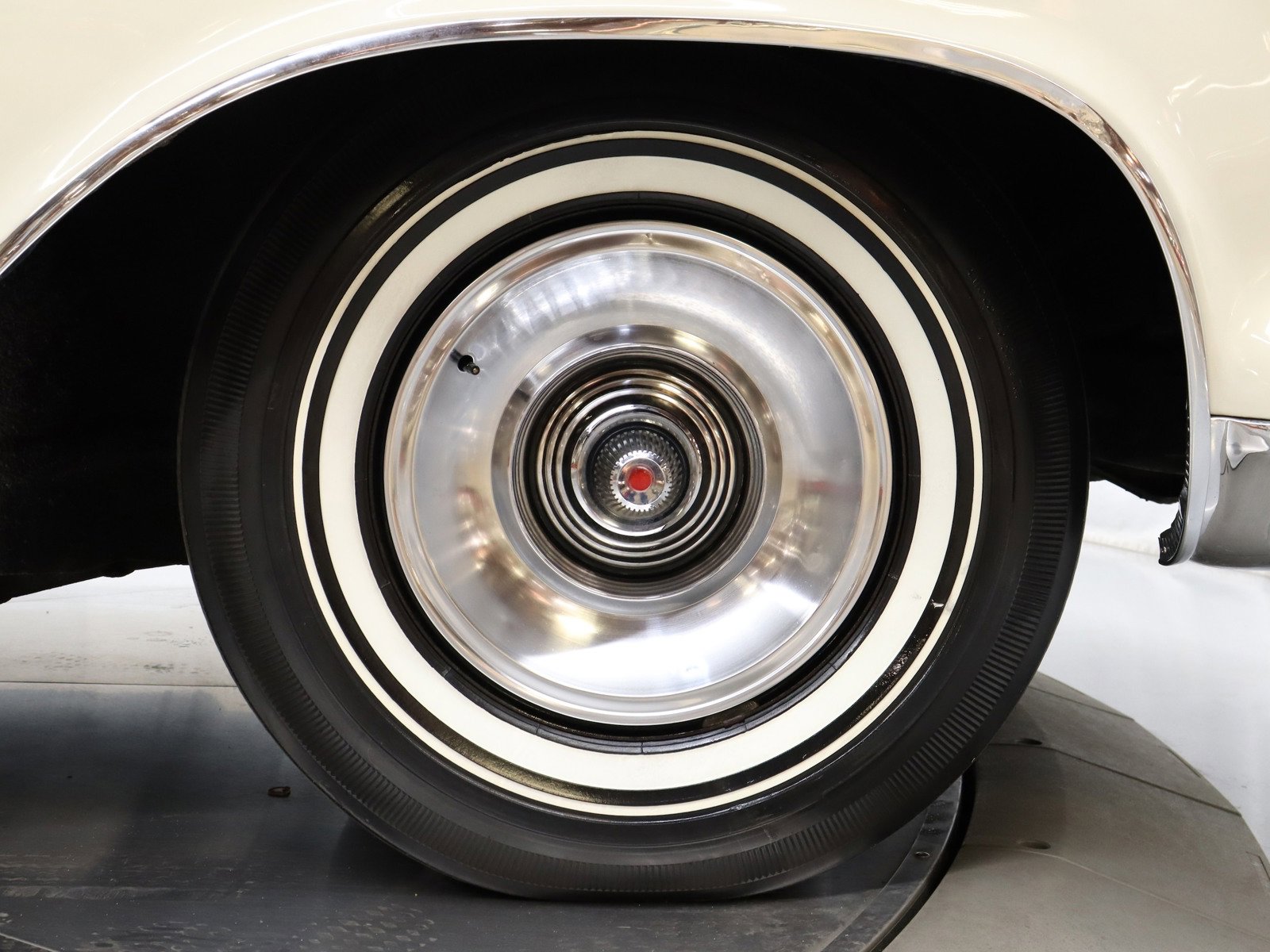 1963 Imperial Crown 35