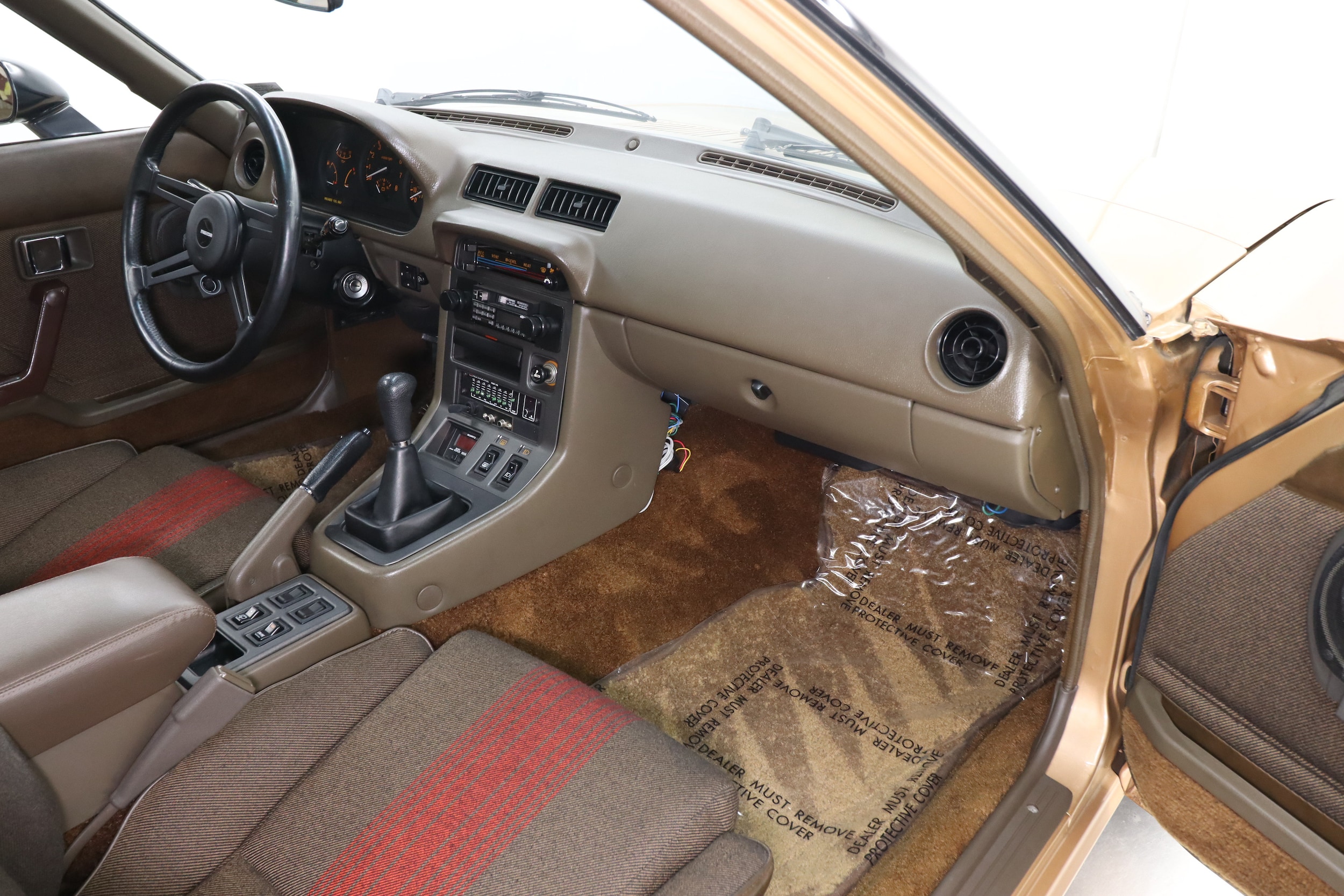1981 Mazda RX-7 36