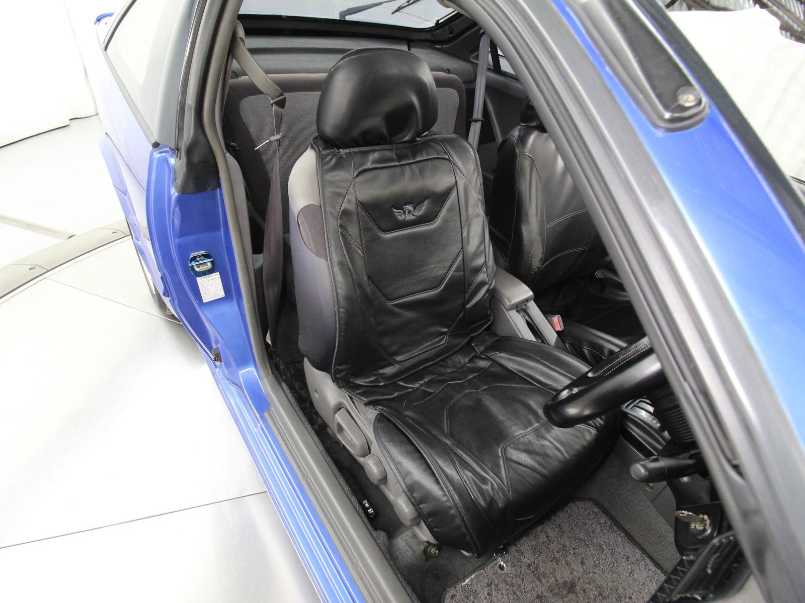 1992 Nissan Sunny 19