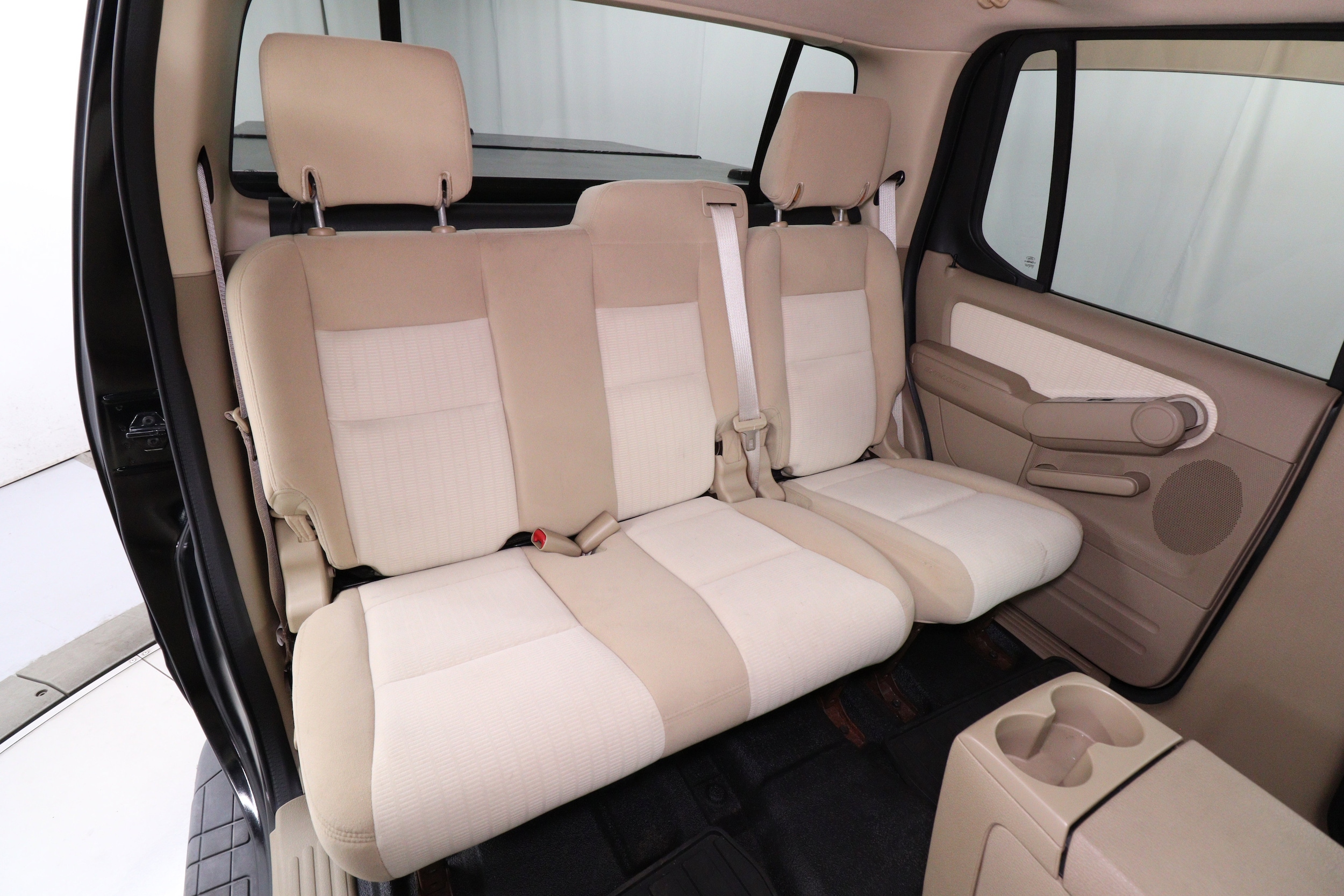 2010 Ford Explorer Sport Trac 21