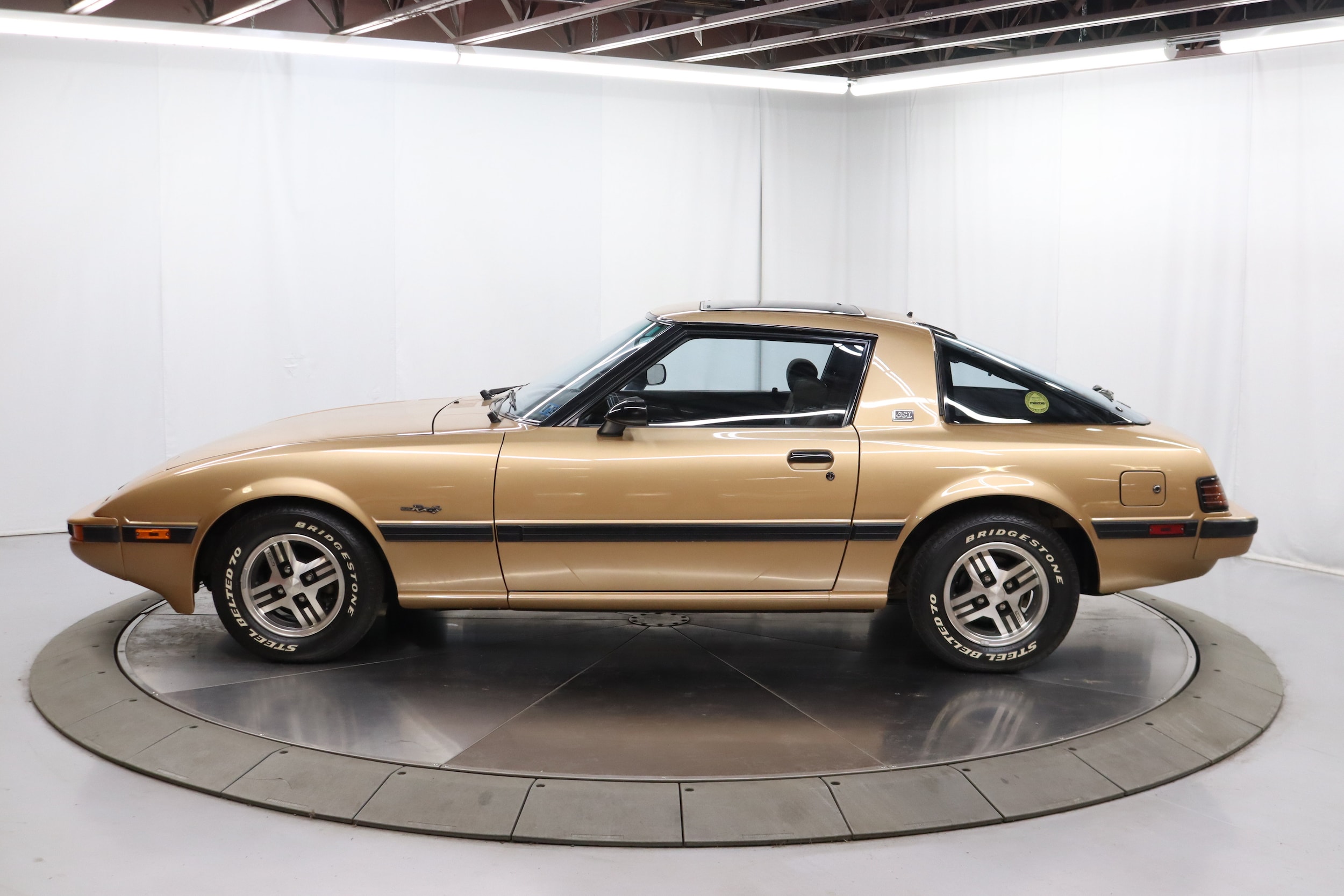 1981 Mazda RX-7 10