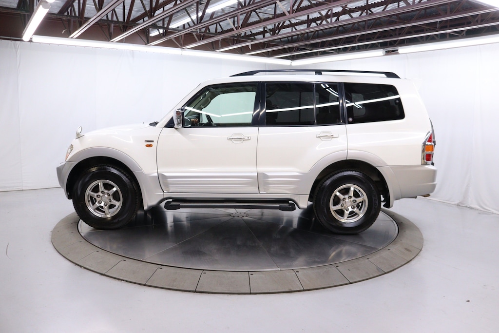 Used 2000 Mitsubishi Pajero SUV