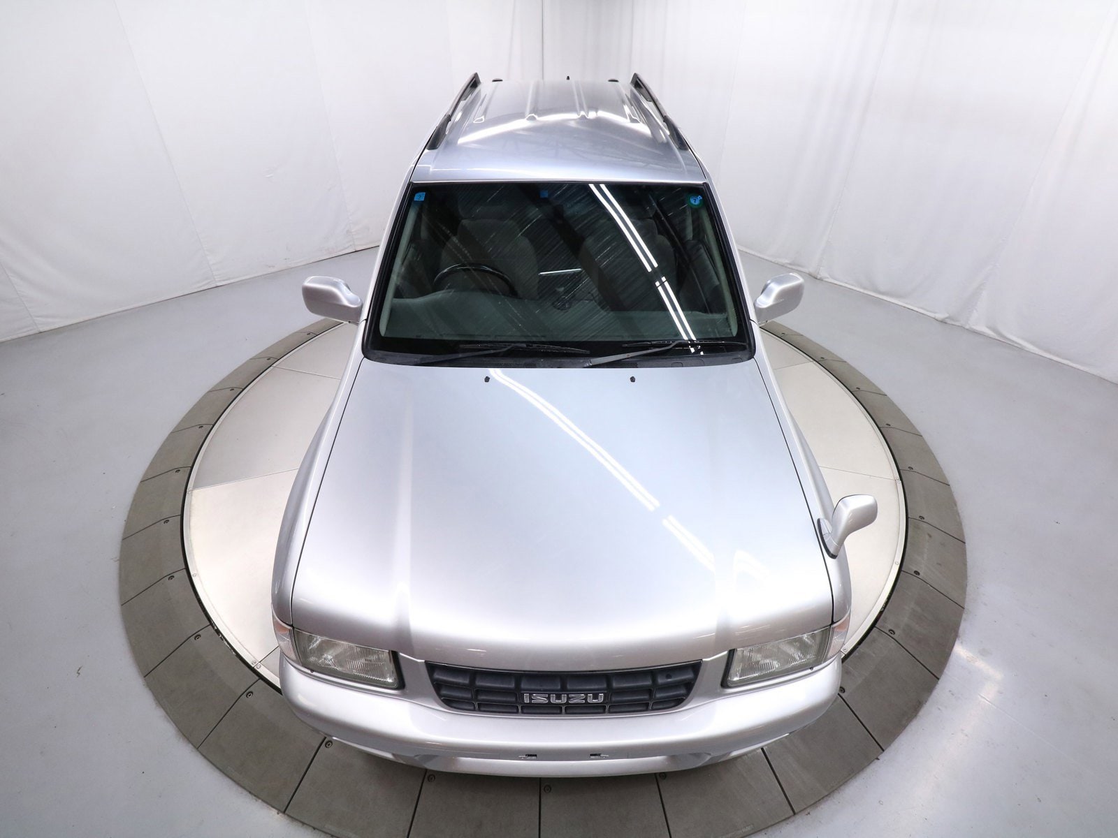 1998 Isuzu Wizard 45