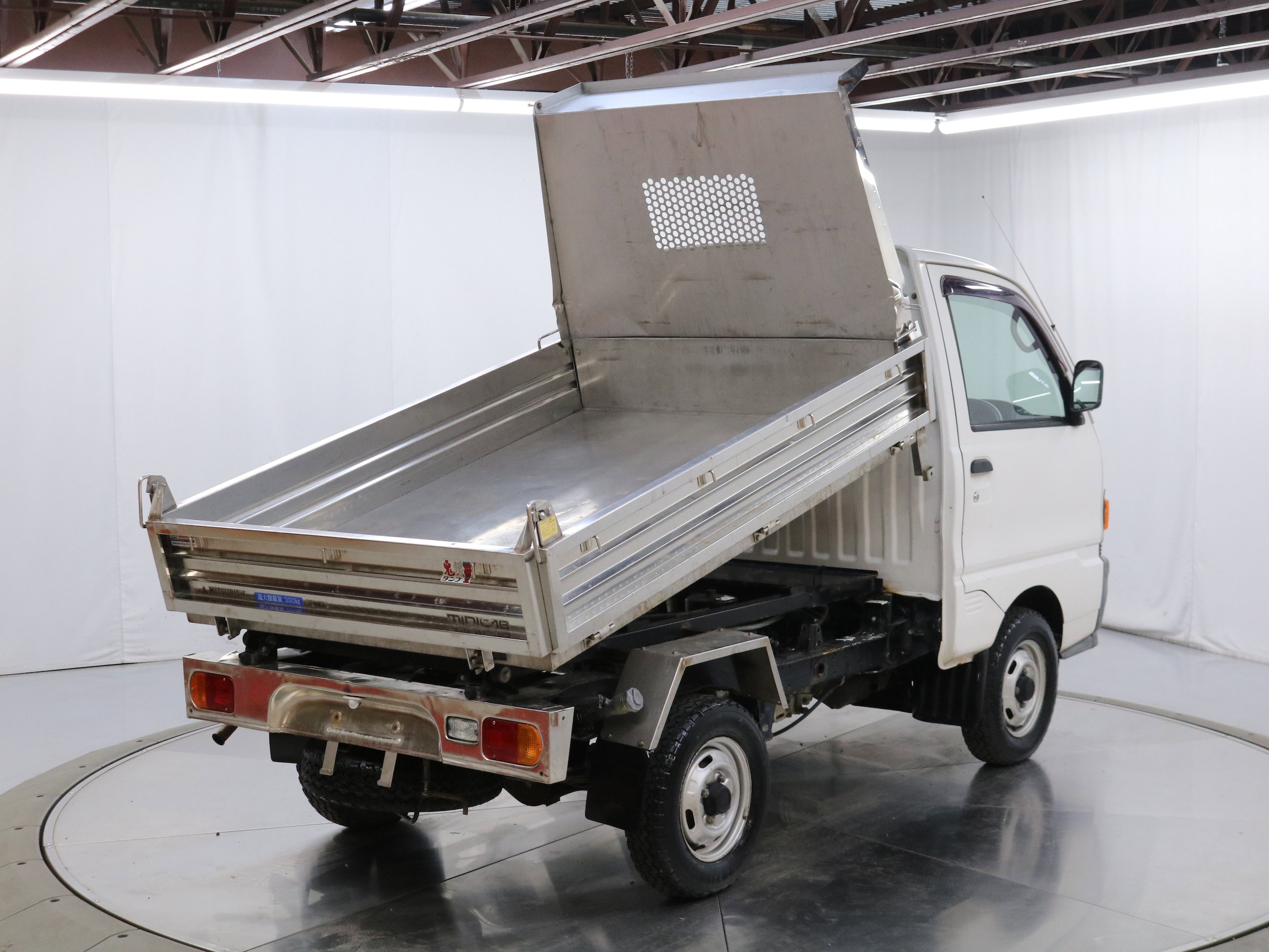 1996 Mitsubishi Minicab 14