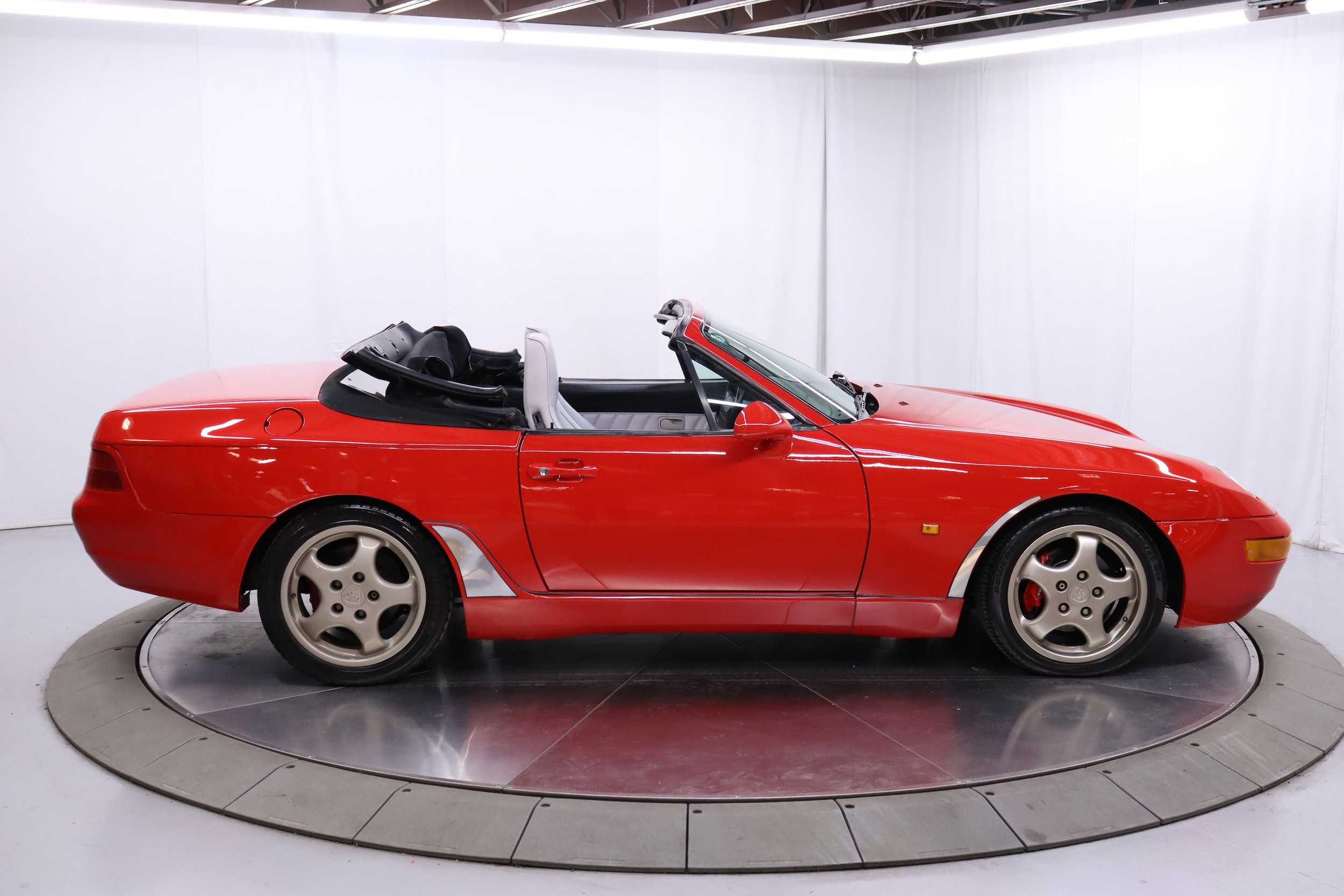 1992 Porsche 968 18