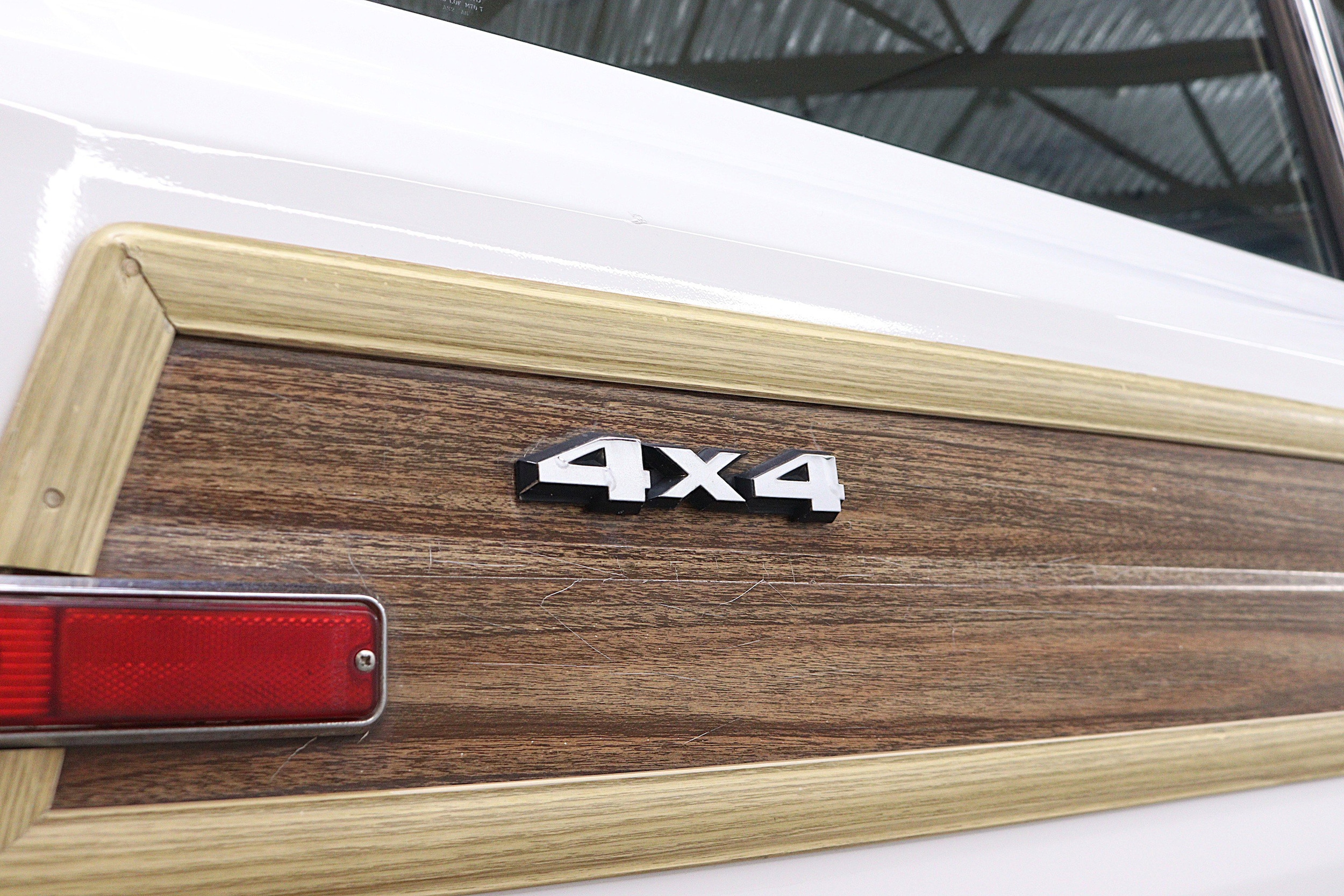1997 Jeep Grand Wagoneer 69