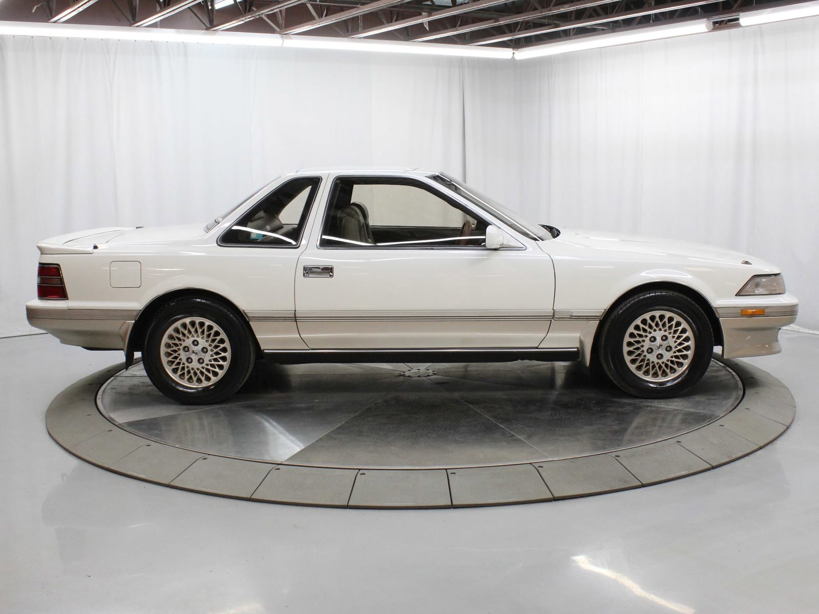 1989 Toyota Soarer 8