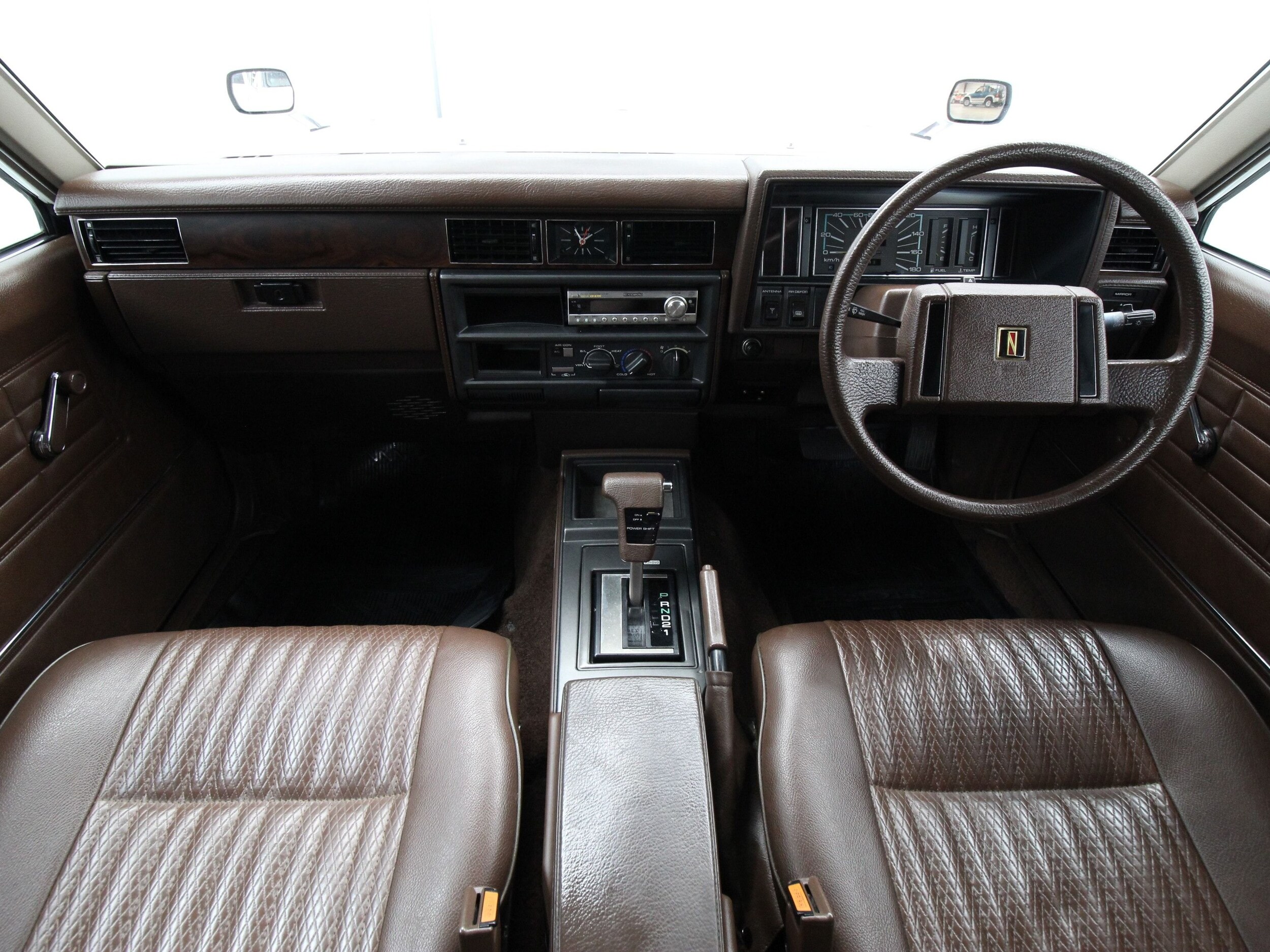 1993 Nissan Cedric 42
