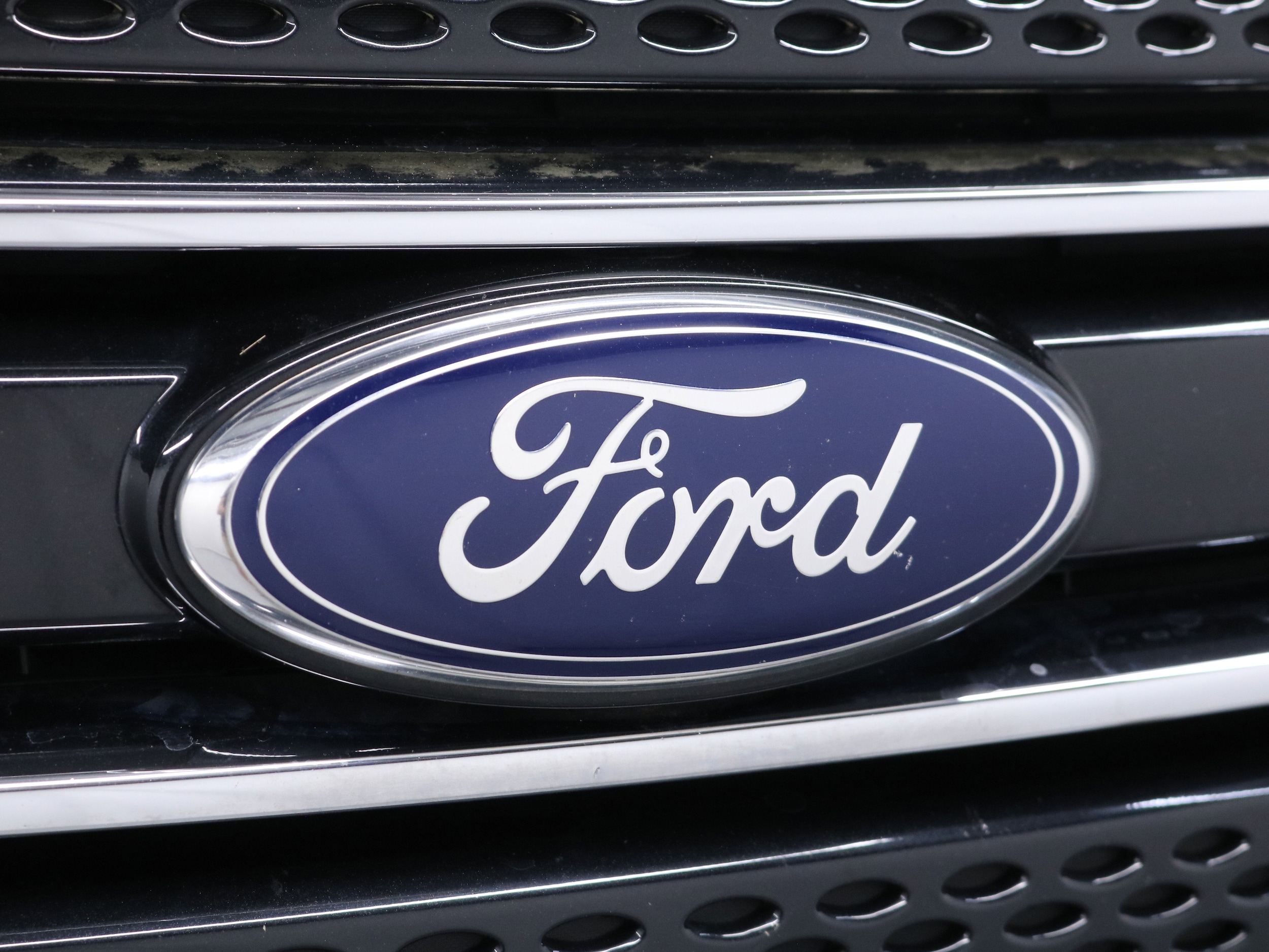 2015 Ford Explorer 61