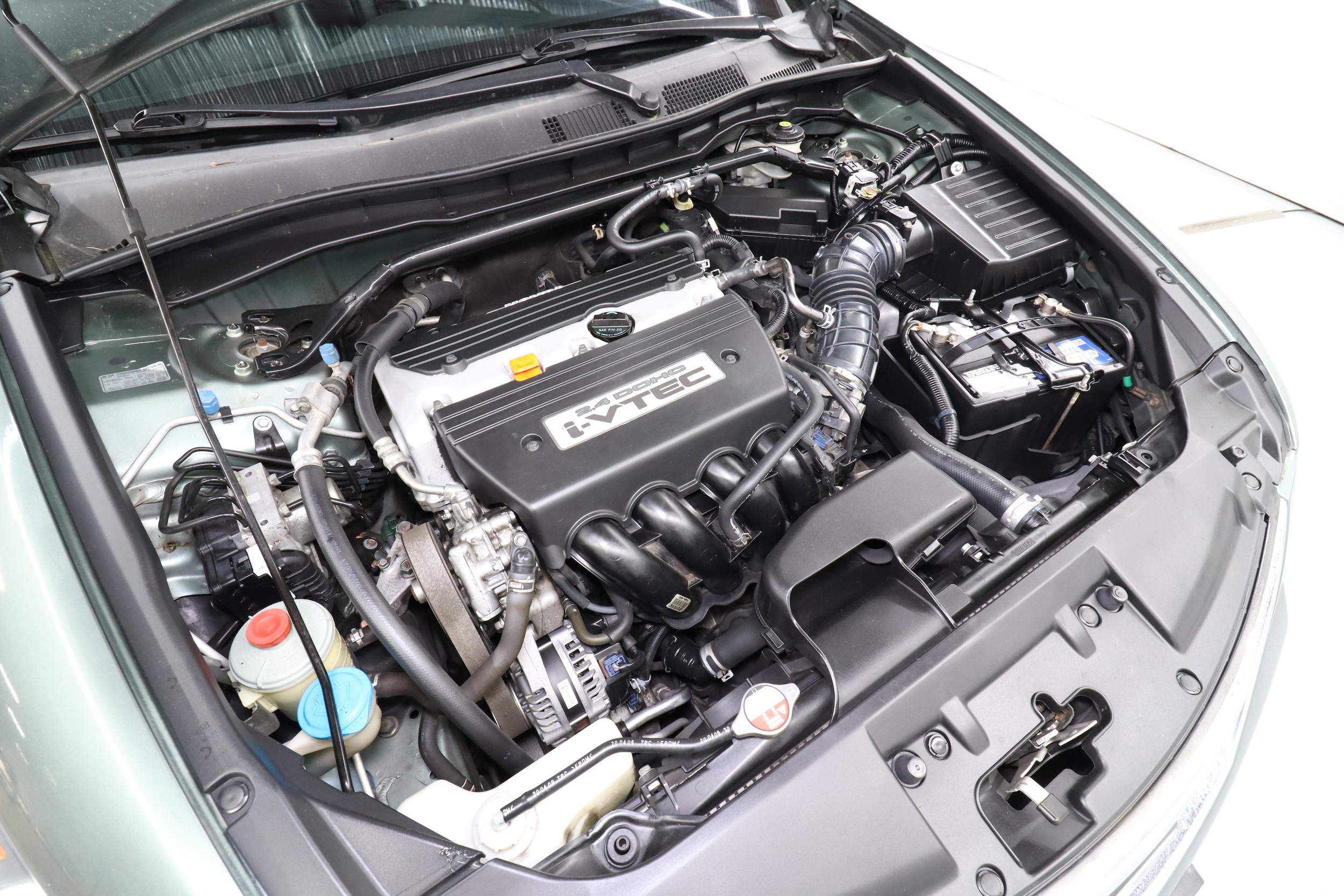2009 Honda Accord Sdn 24