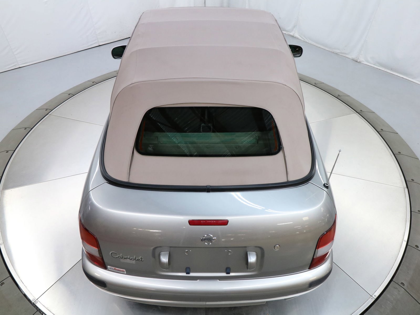 1998 Nissan March 41