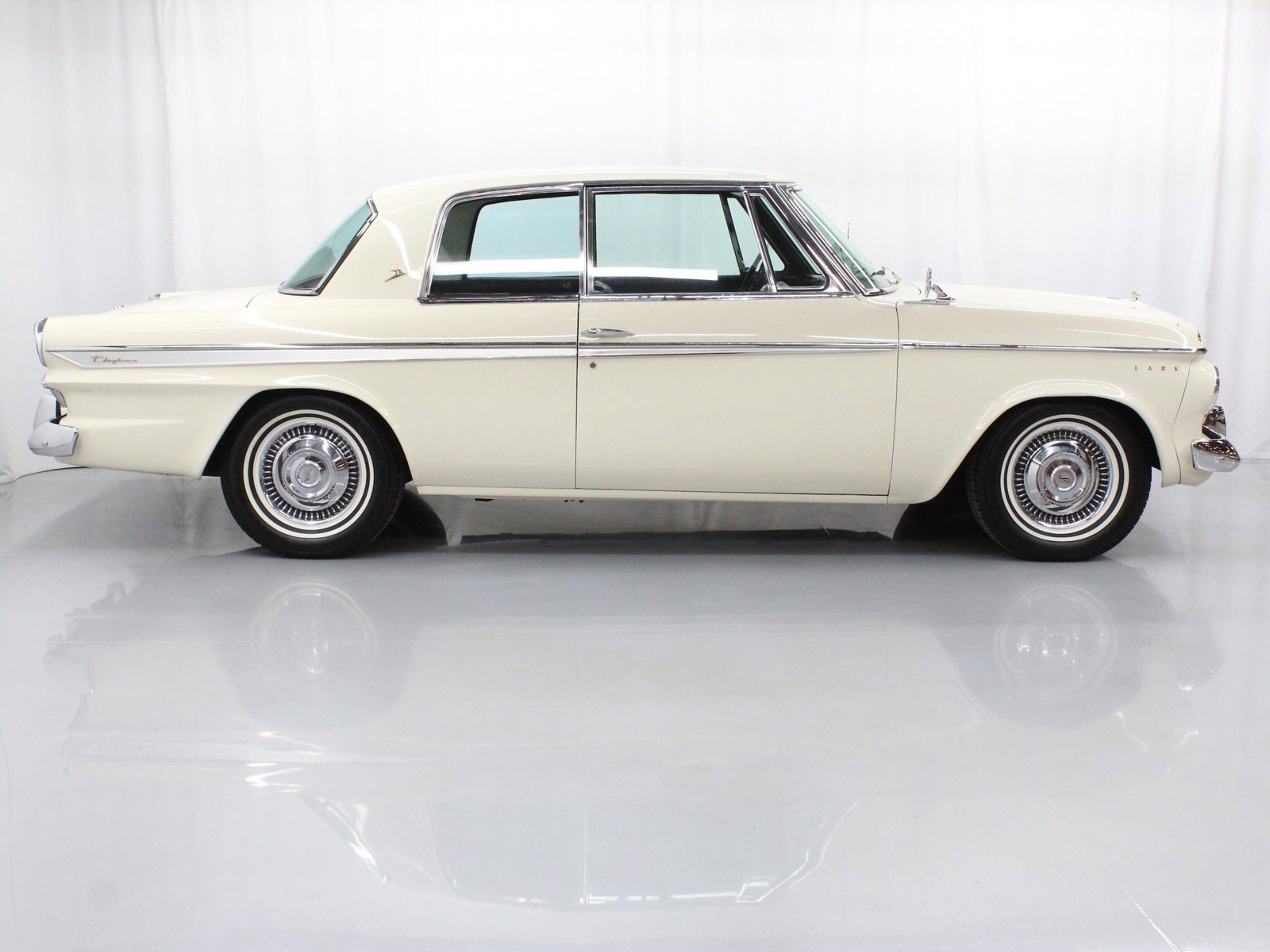 1963 Studebaker Lark 8