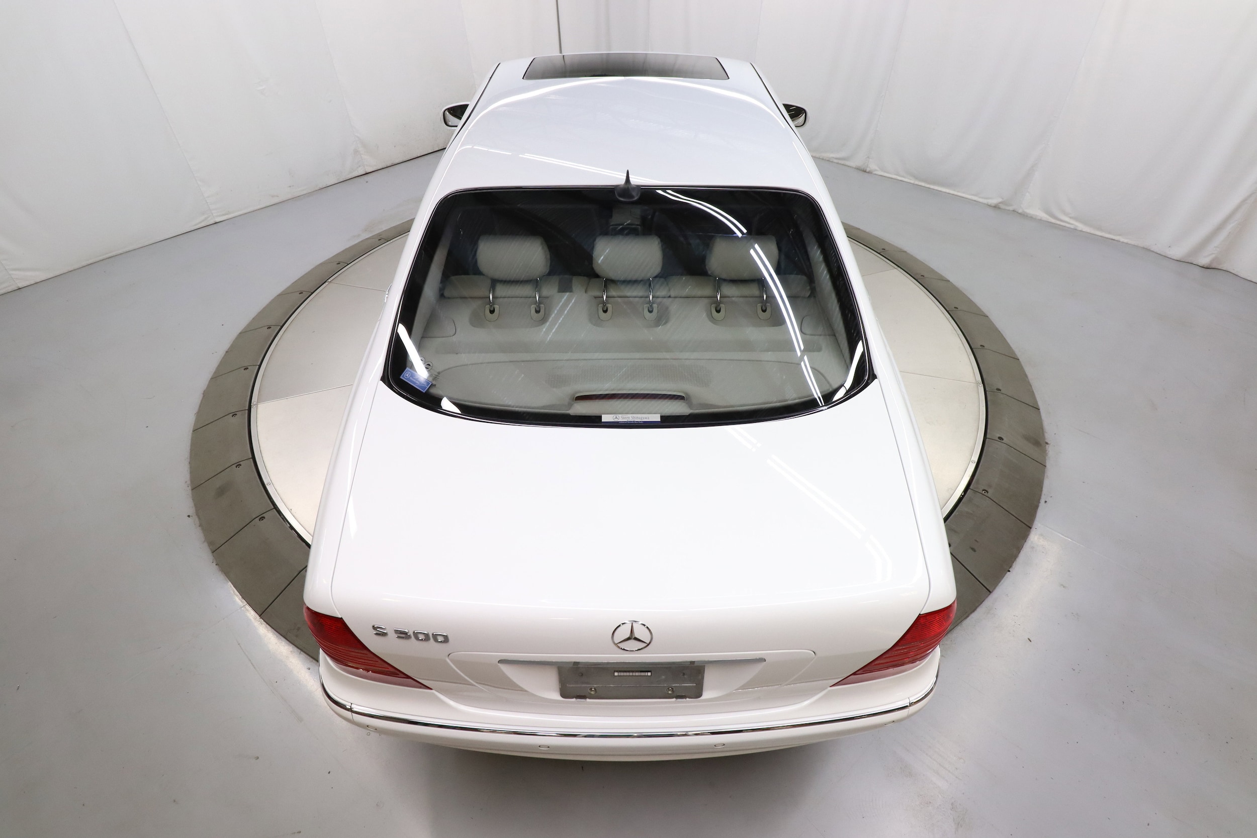 2000 Mercedes-Benz S500 57