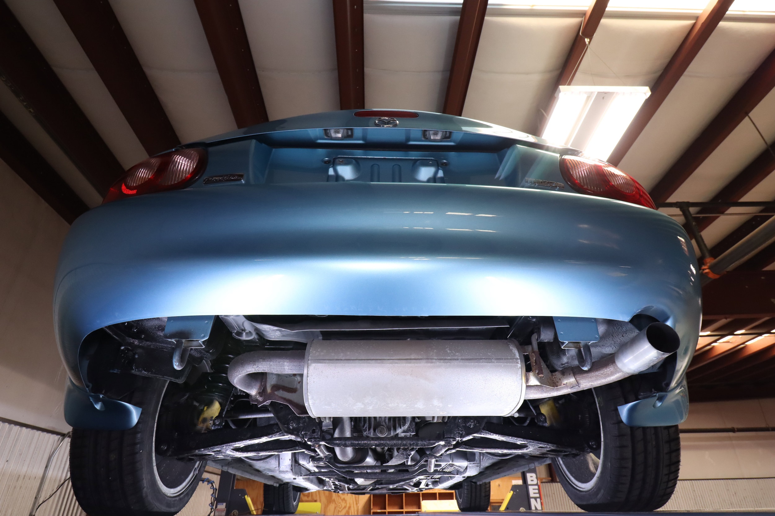 2000 Mazda Roadster 42