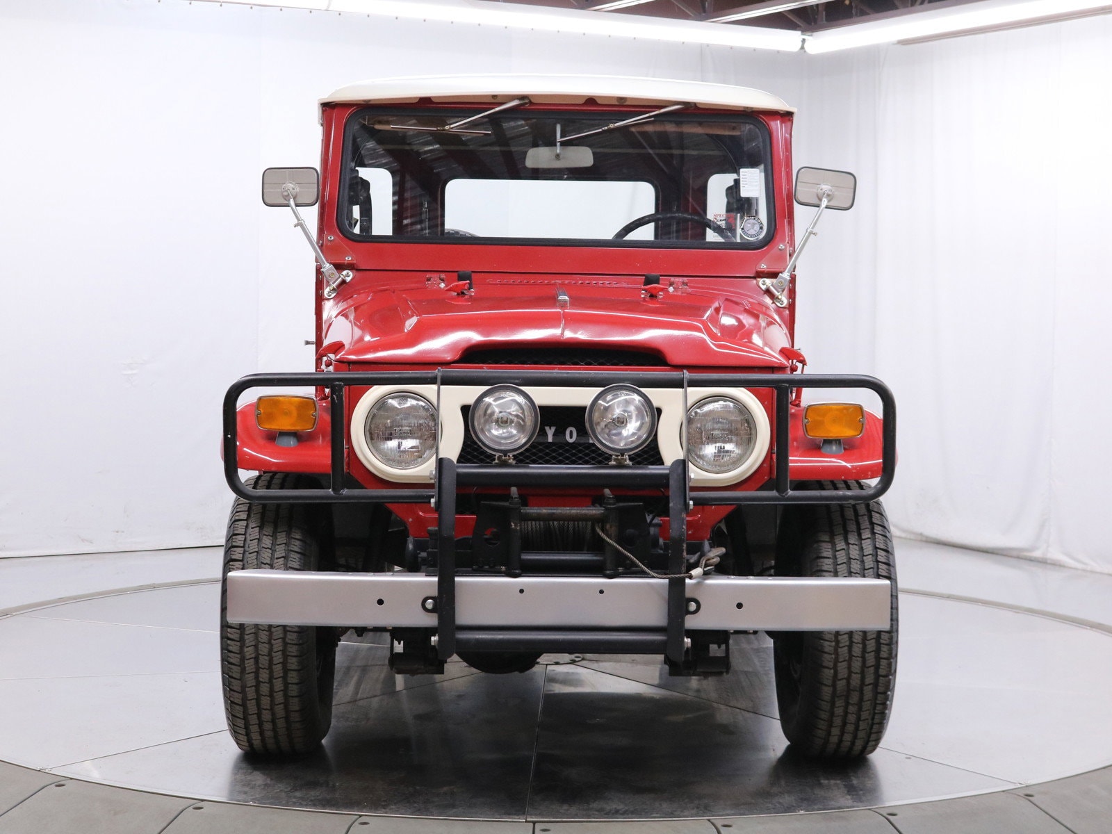 1971 Toyota Land Cruiser 3
