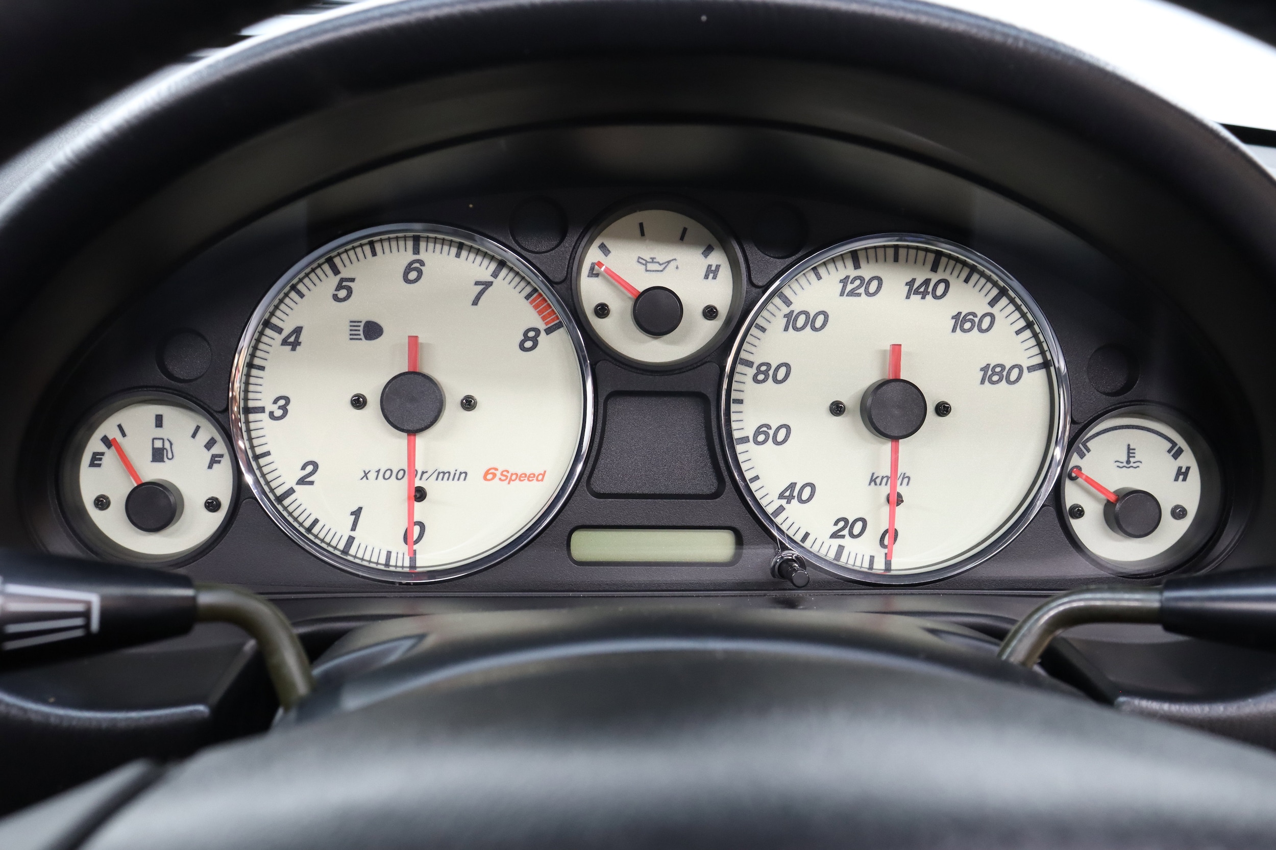 2000 Mazda Roadster 17