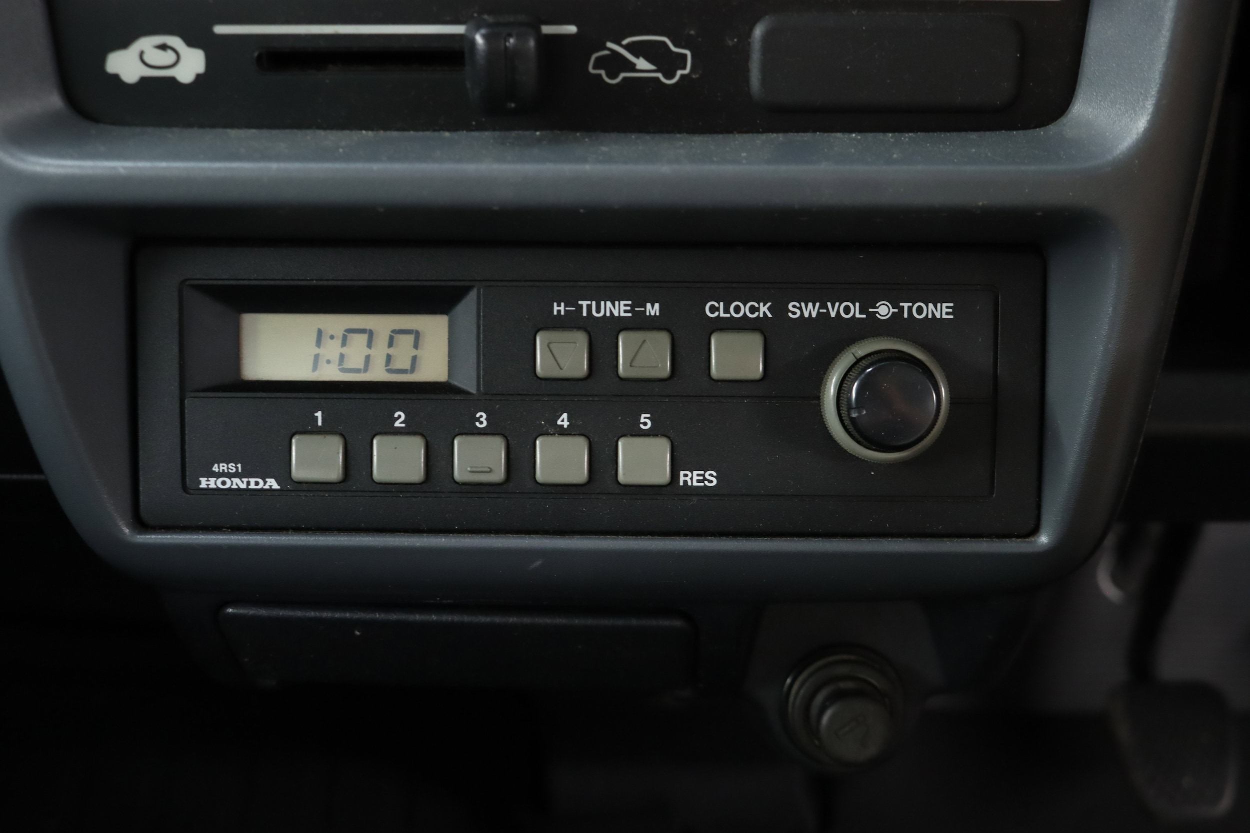 2000 Honda Acty 14