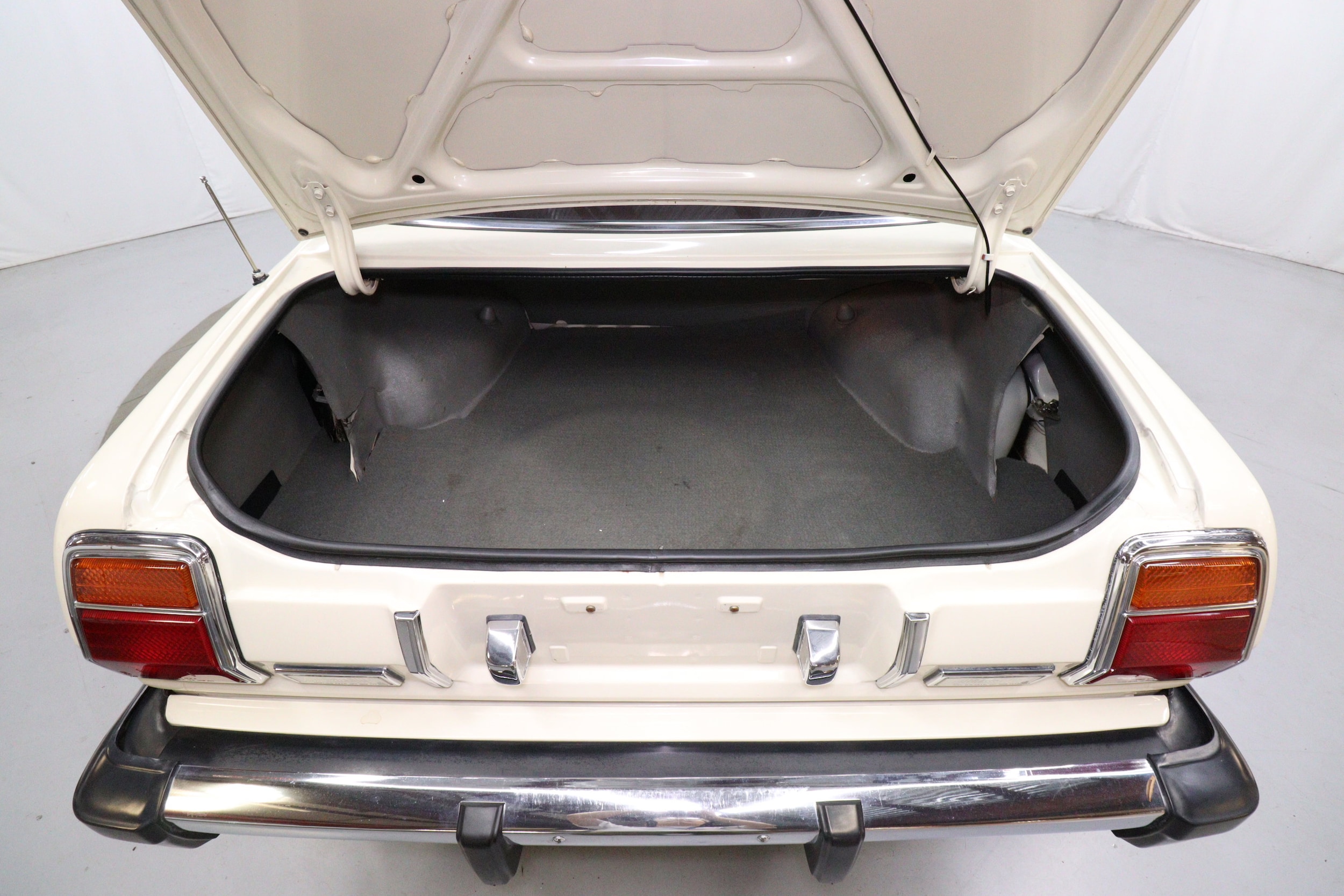 1979 Toyota Cressida 29