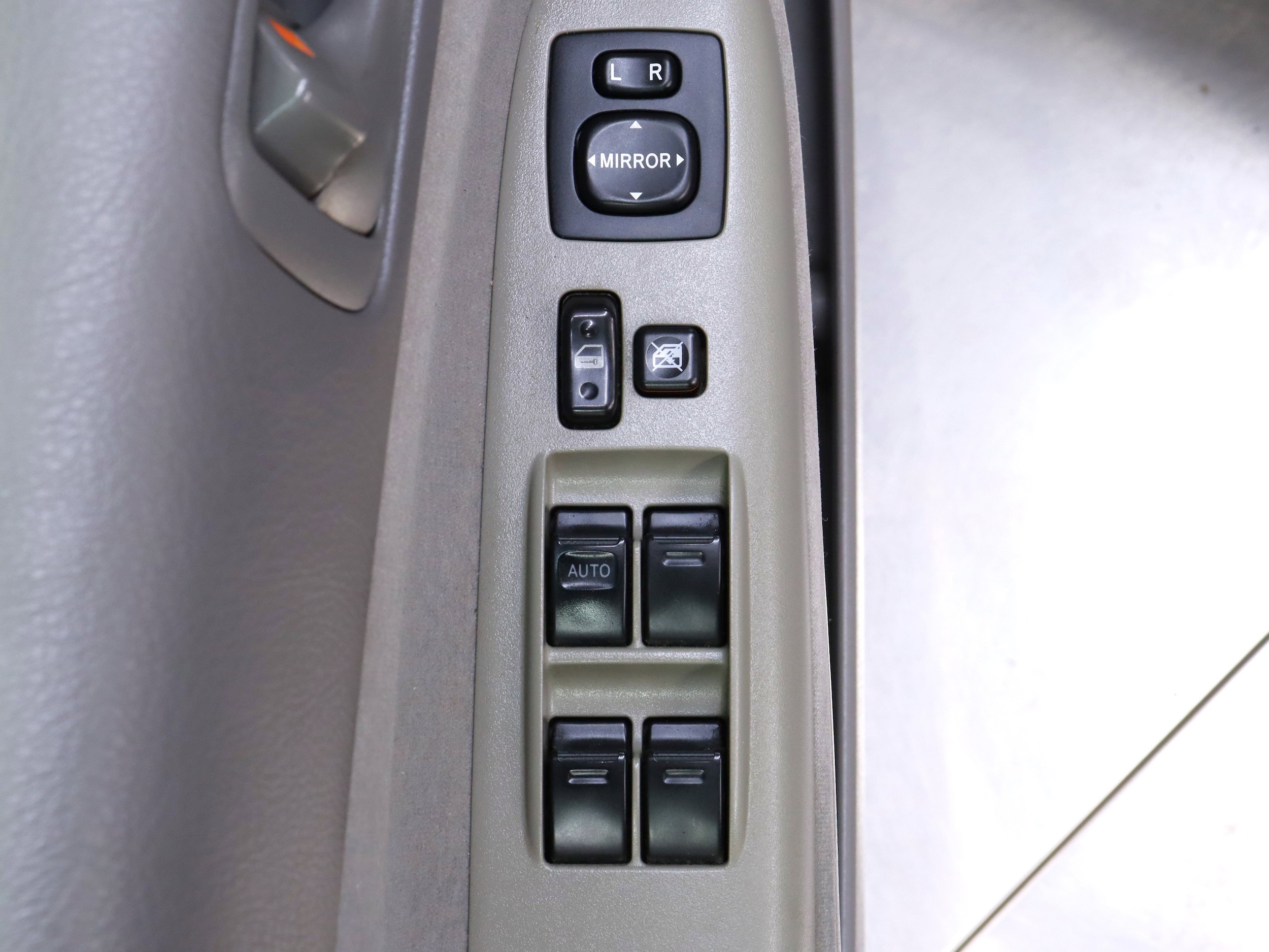 2003 Toyota Camry 52