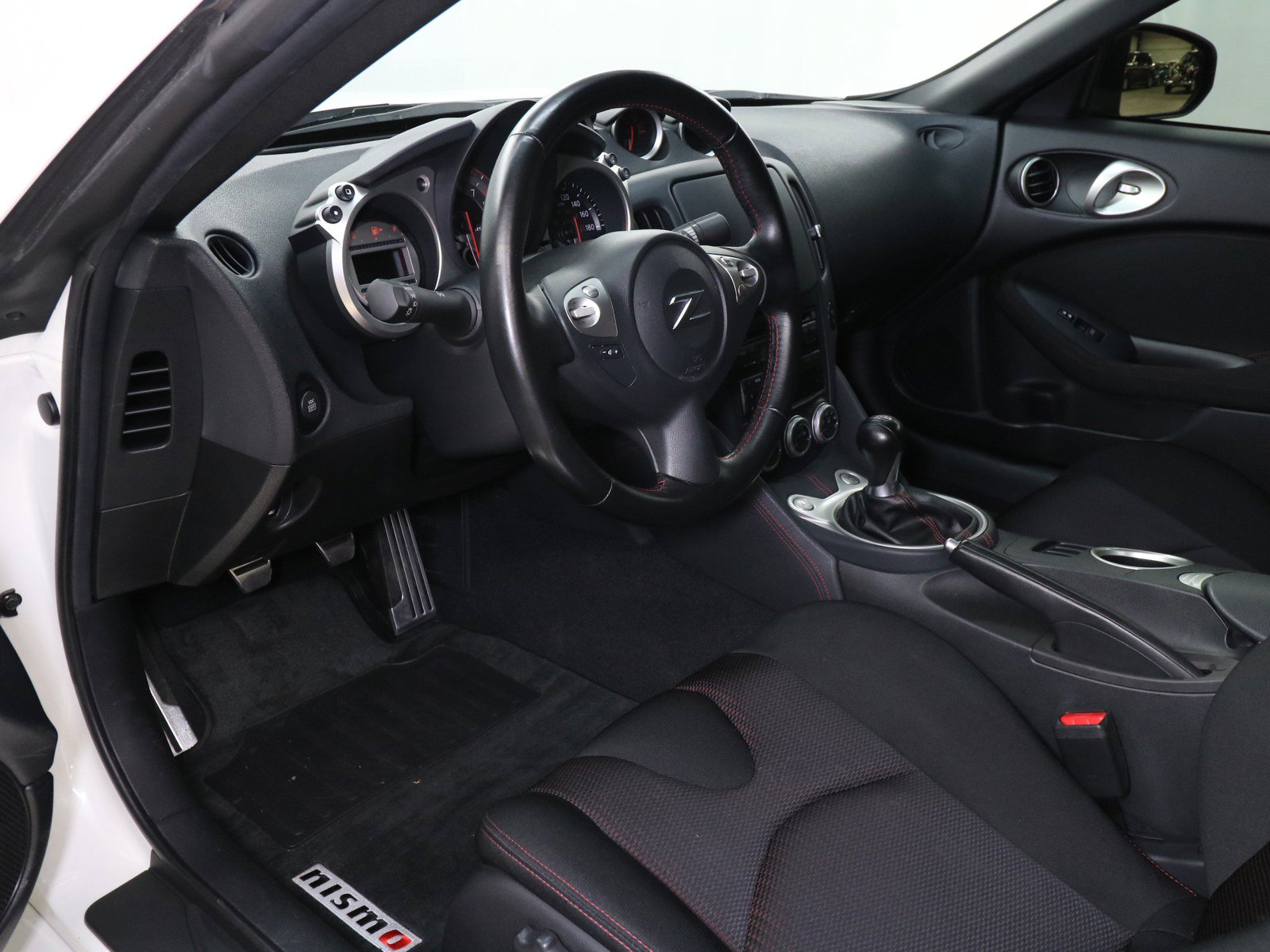 2009 Nissan 370Z NISMO - Photo 9