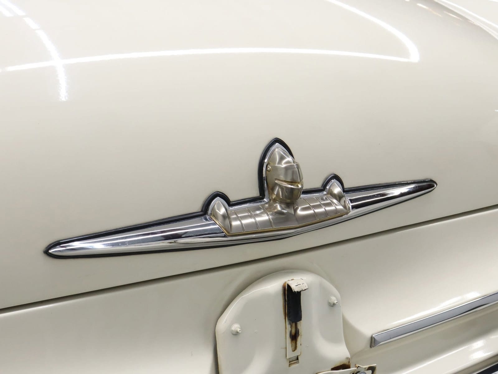 1955 Lincoln Capri 145