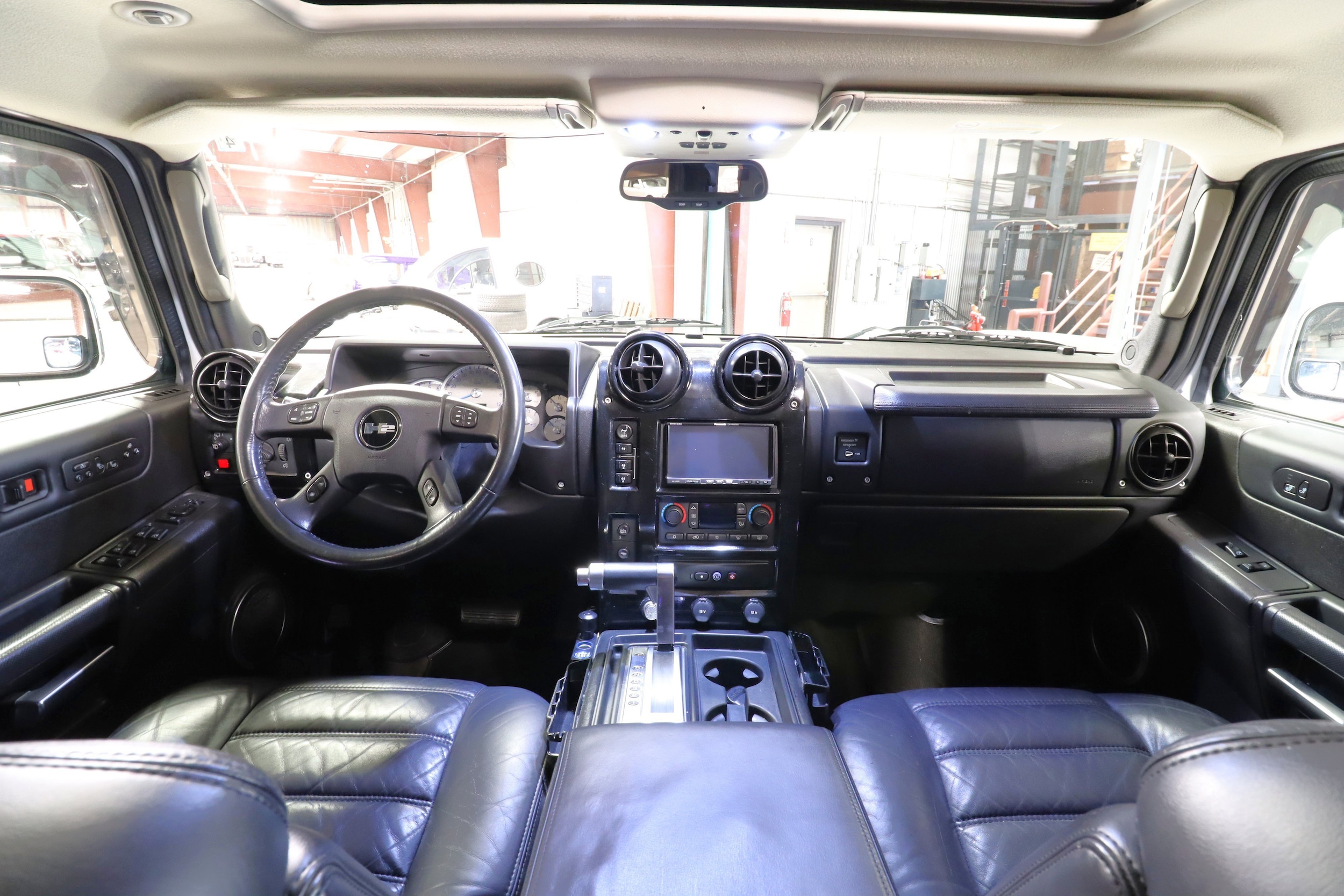 2005 HUMMER H2 52