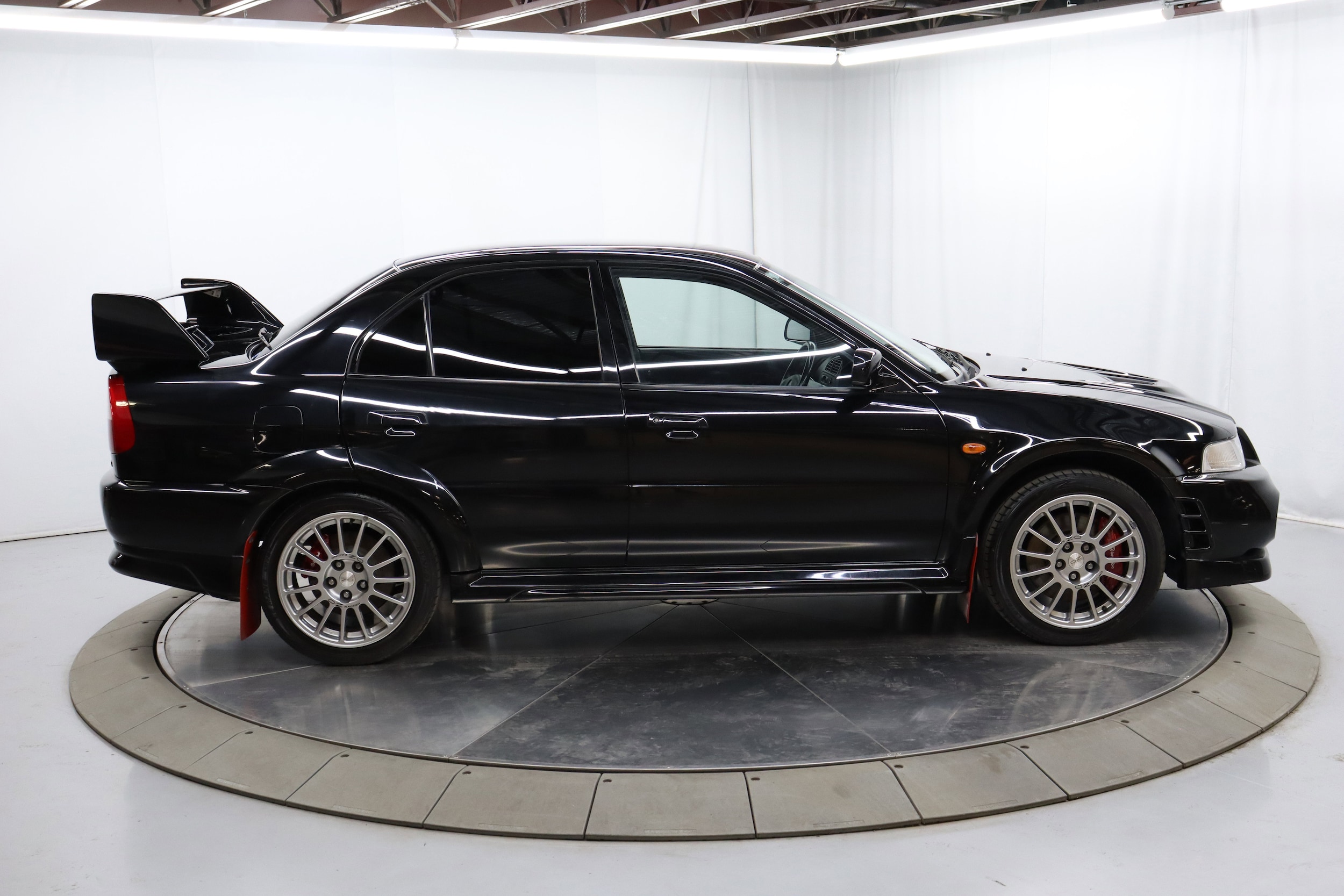 1999 Mitsubishi Lancer 8