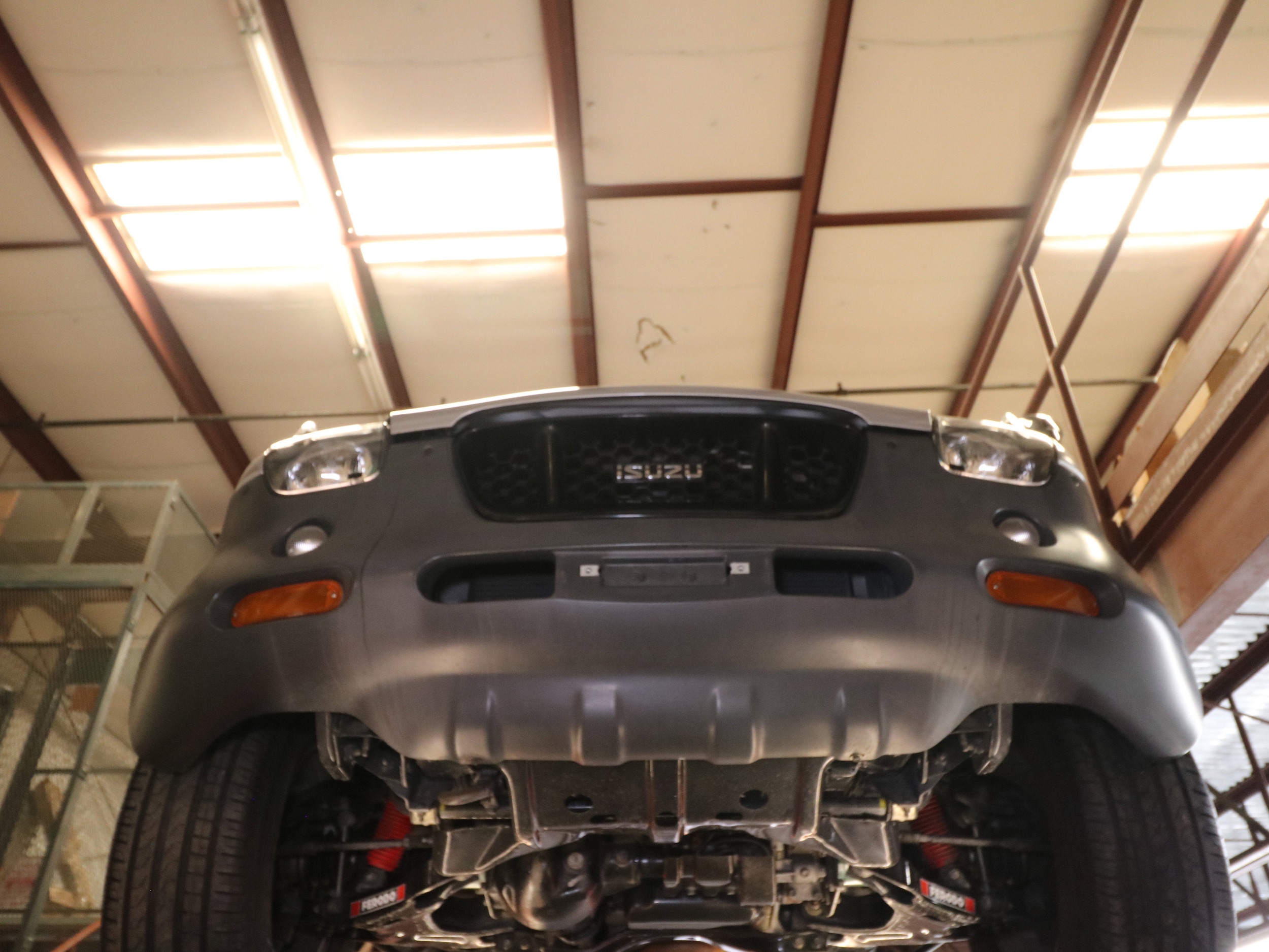 1997 Isuzu Vehicross 31
